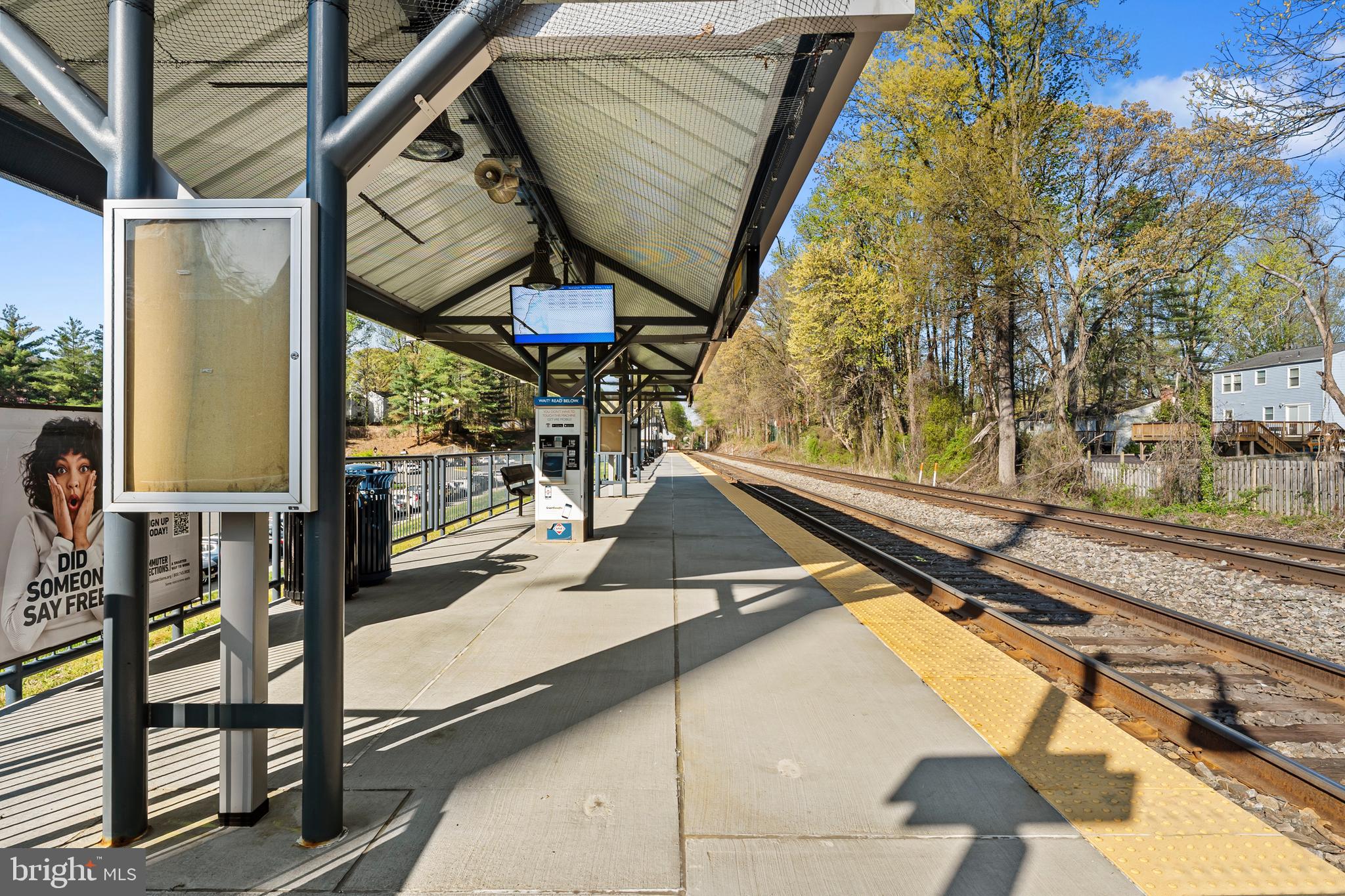 LAKE BRADDOCK - Residential