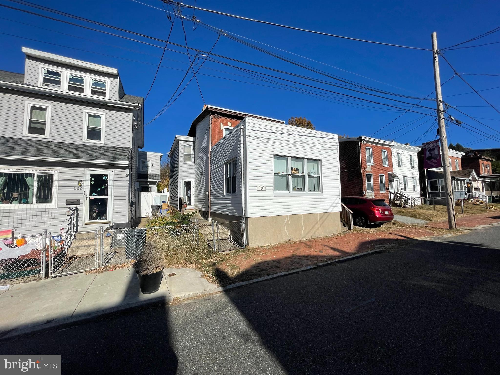 BROOKLAWN - Residential