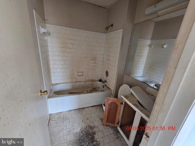 CHESTERFIELD 4 - Residential