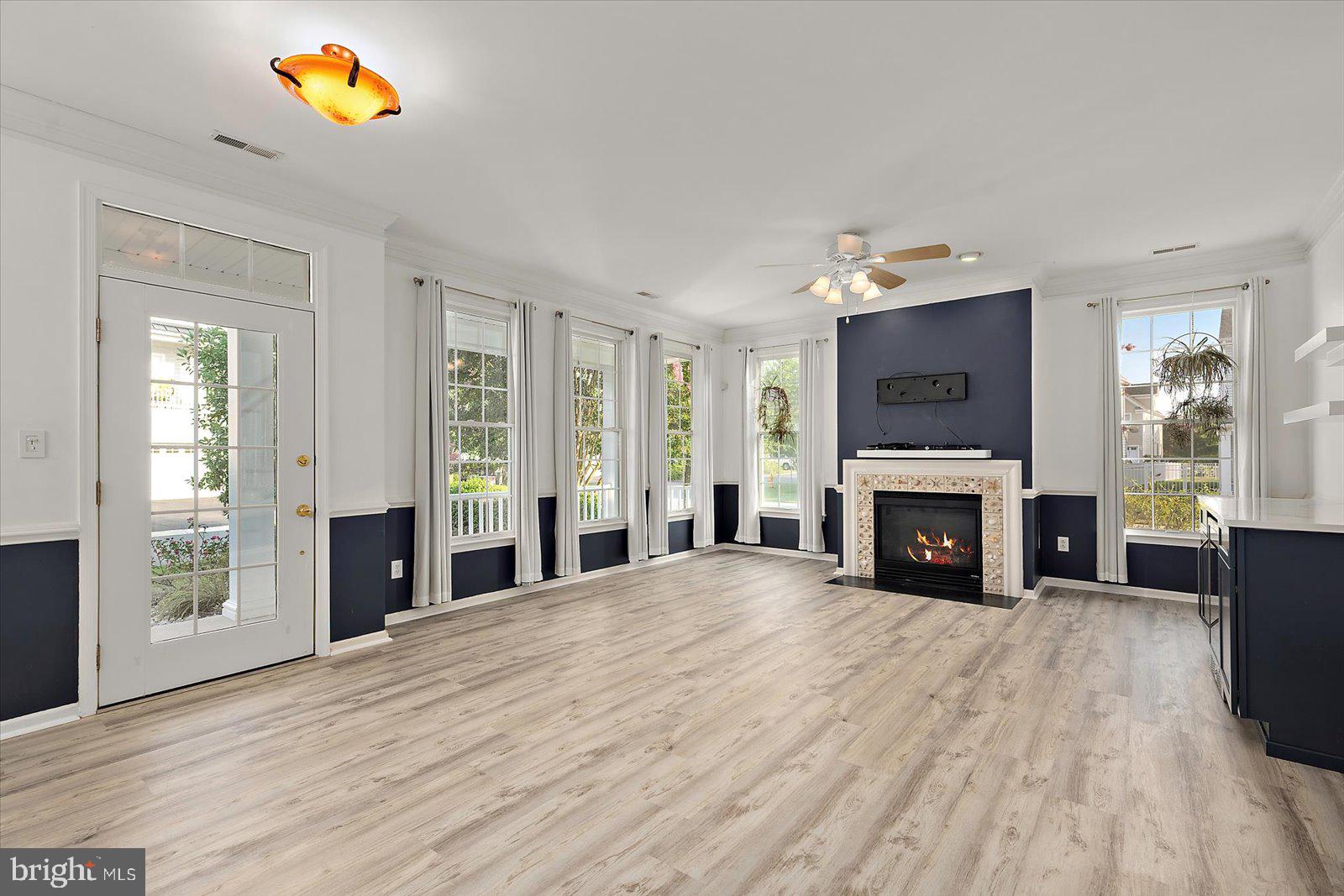 BAYSIDE - Residential