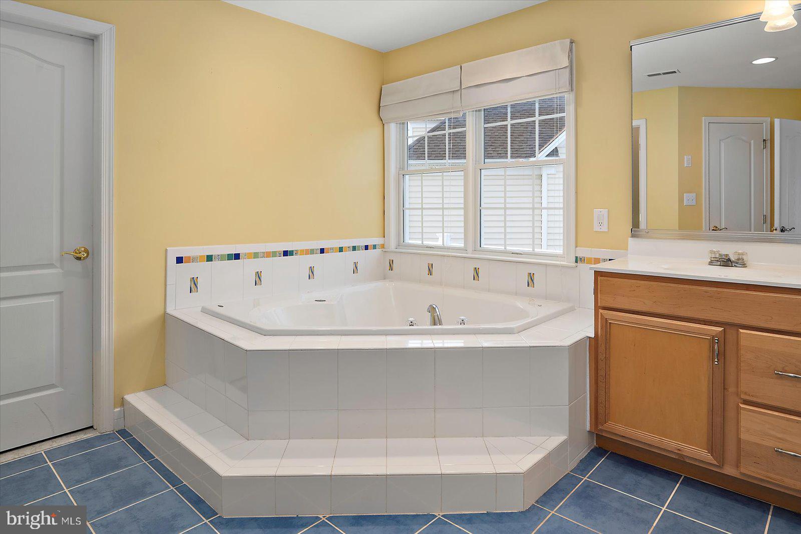 BAYSIDE - Residential