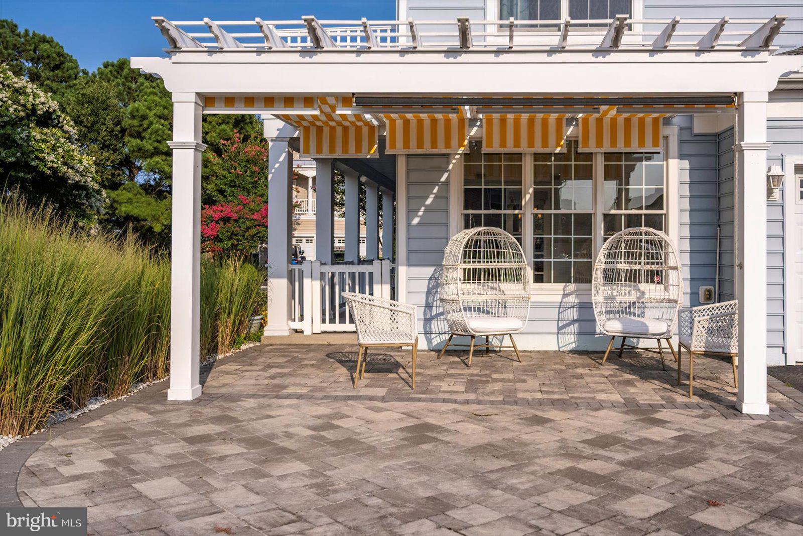 BAYSIDE - Residential