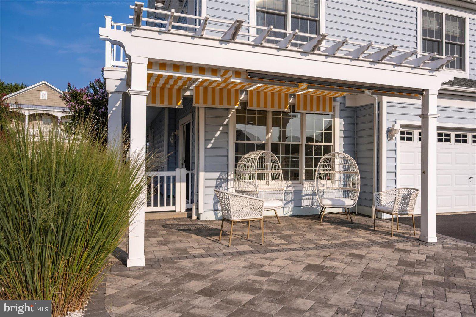 BAYSIDE - Residential