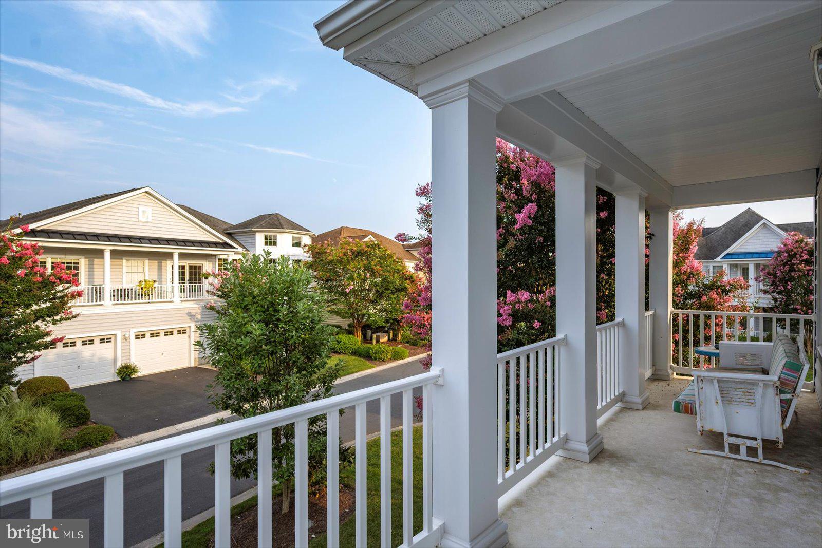 BAYSIDE - Residential