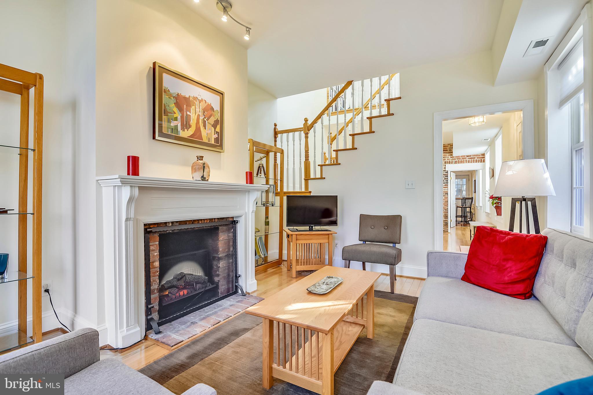 FEDERAL HILL HISTORIC DISTRICT - Residential