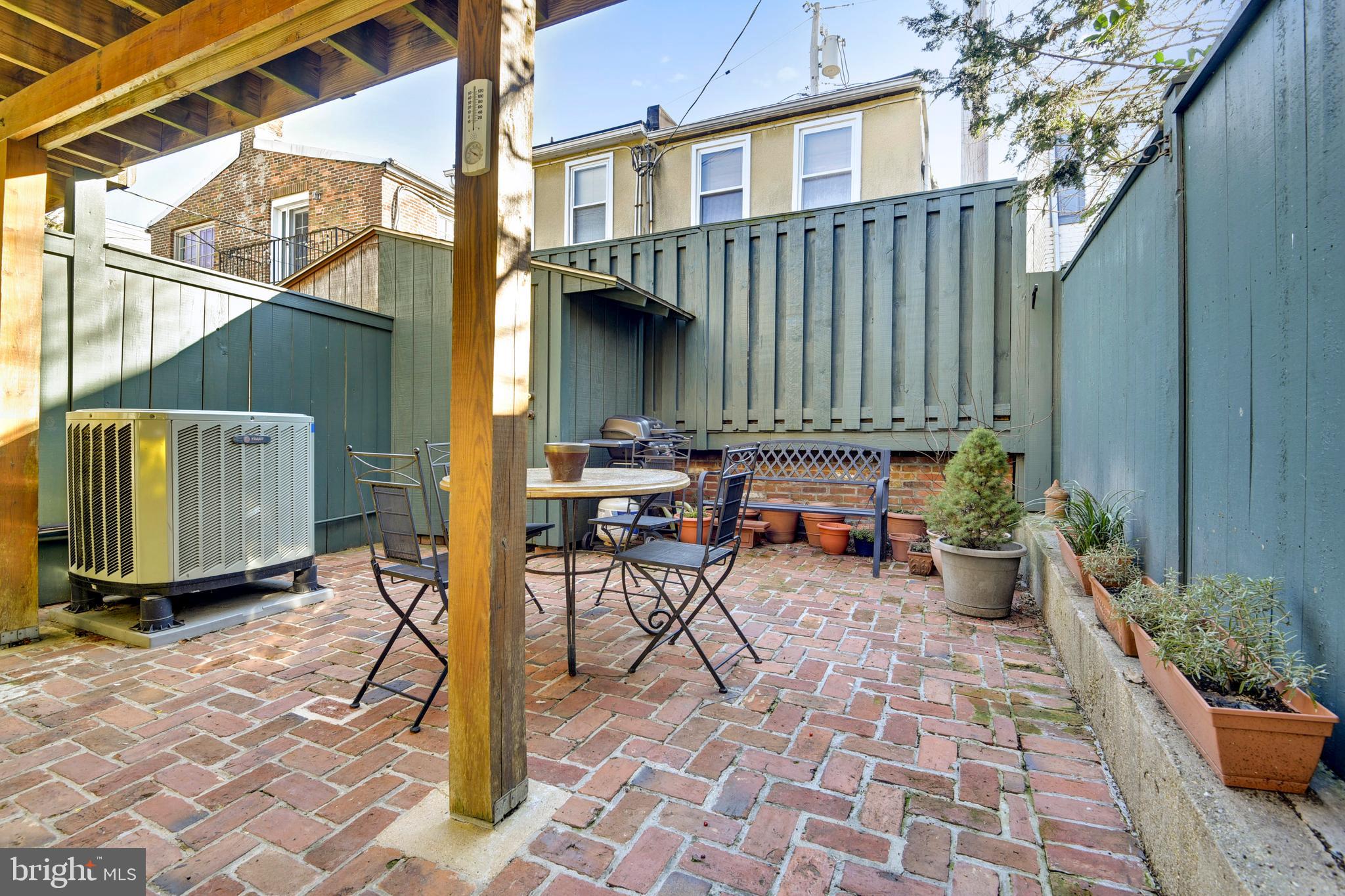 FEDERAL HILL HISTORIC DISTRICT - Residential