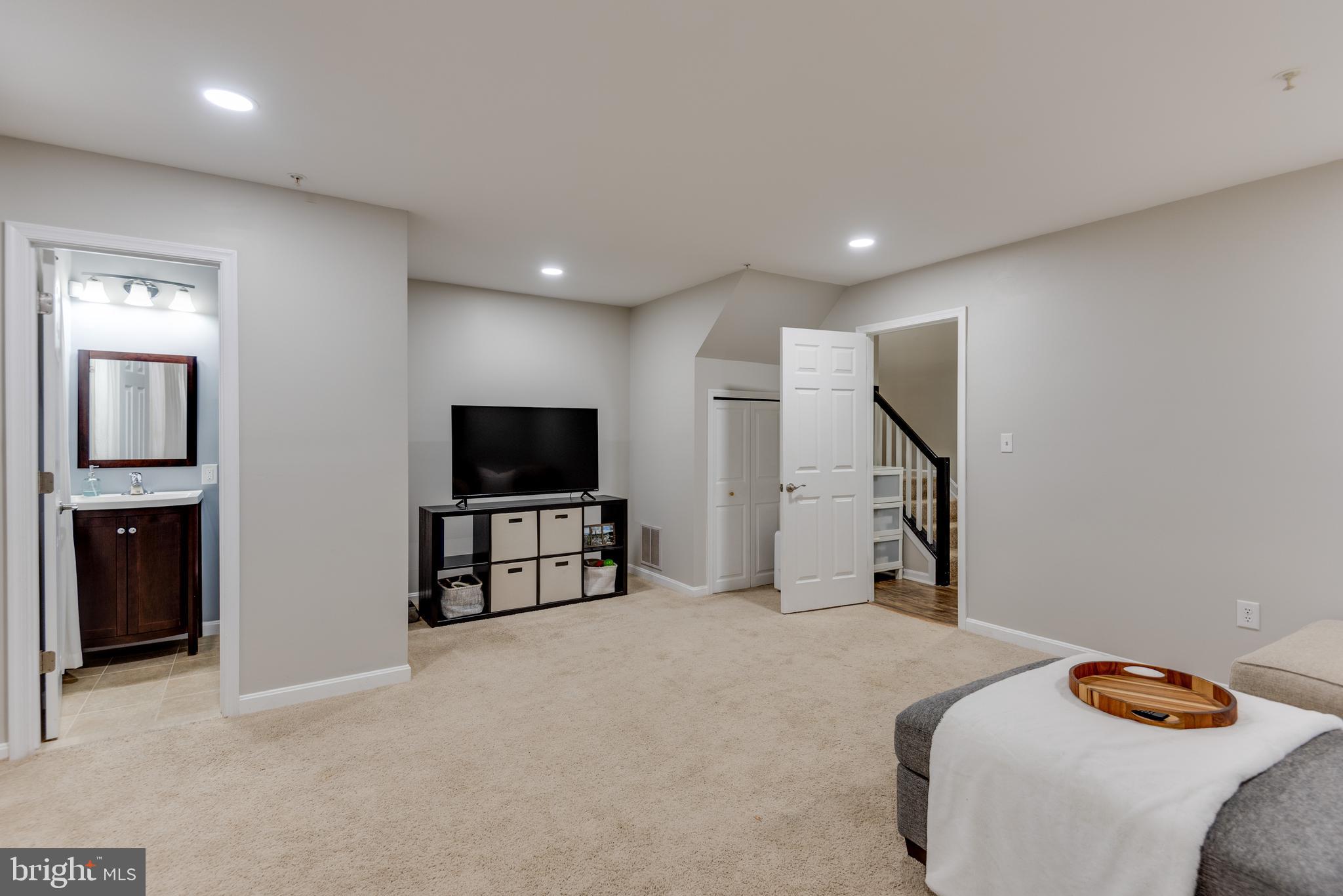 BRETON BAY PUD - Residential Lease