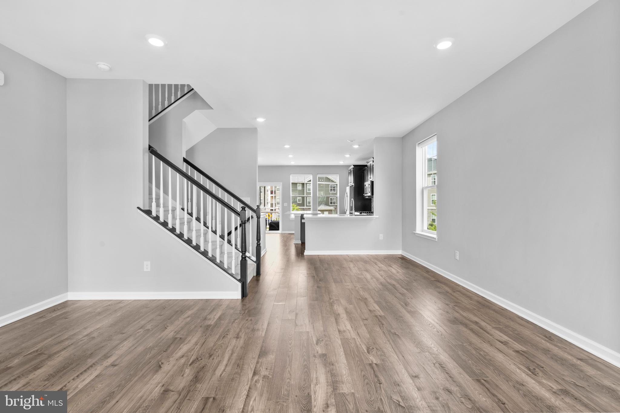 52 ROME WAY