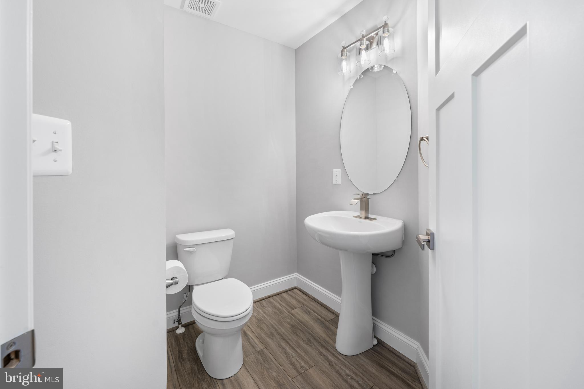 HOLMEHURST - Residential