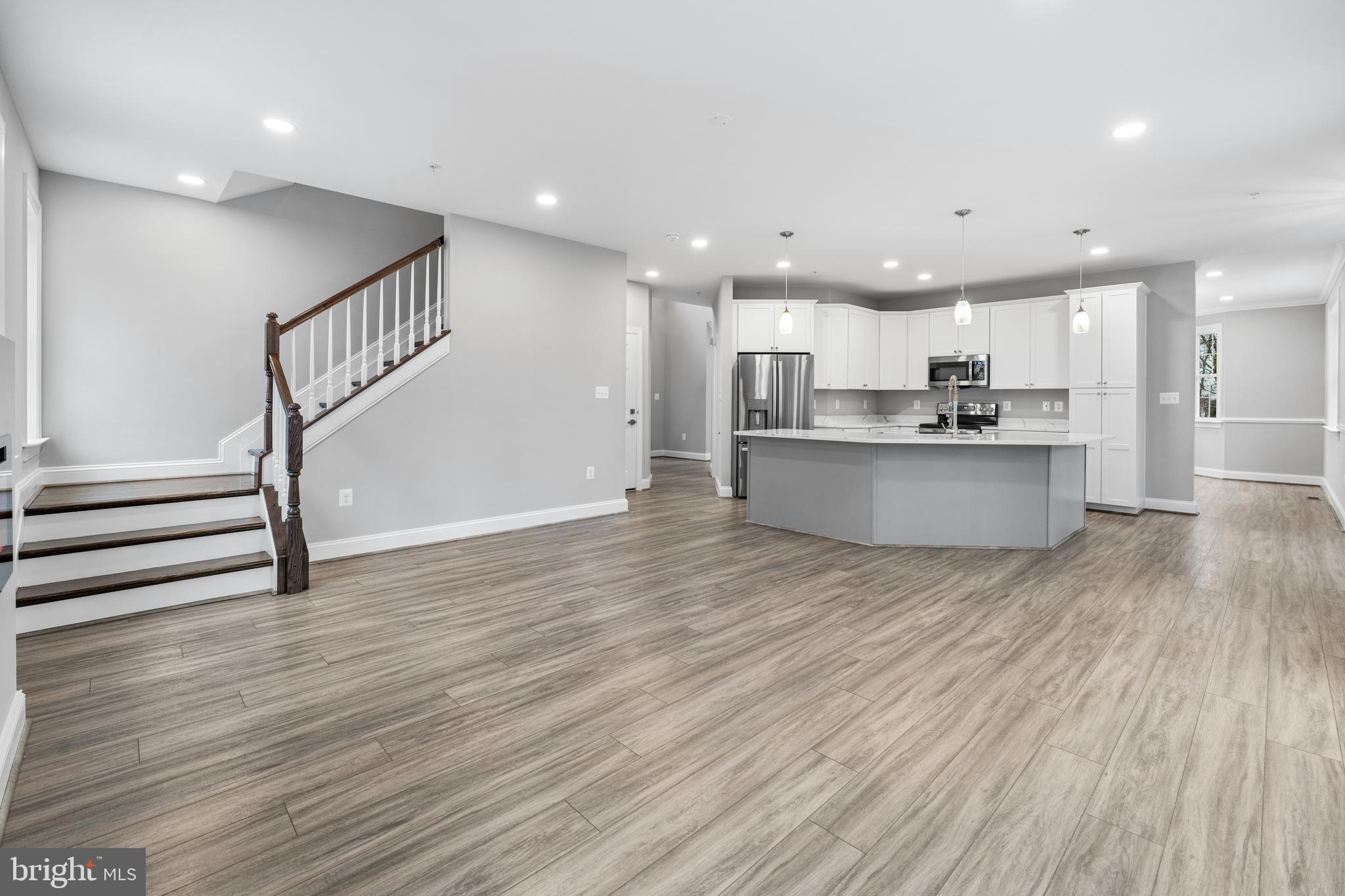 HOLMEHURST - Residential