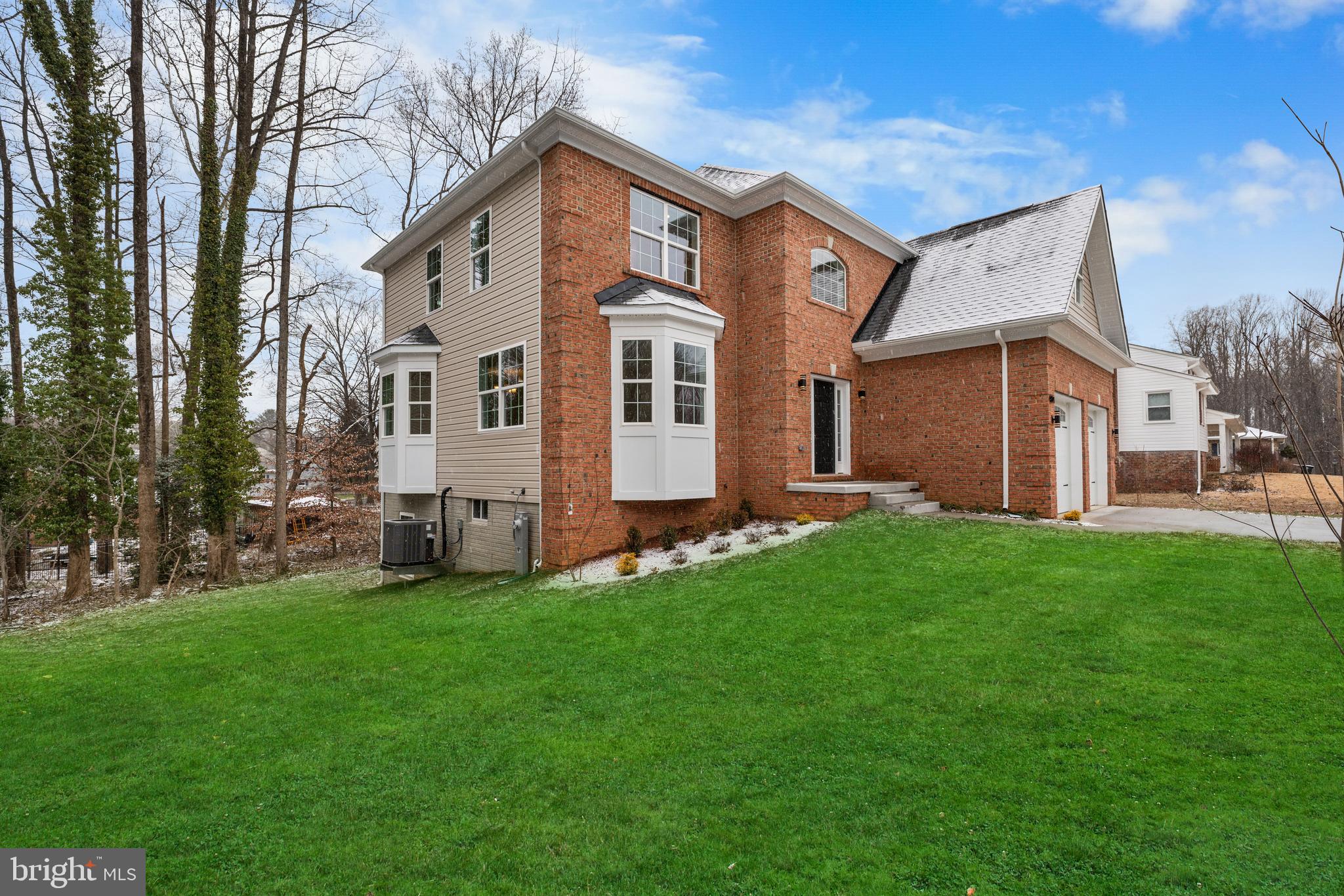 HOLMEHURST - Residential