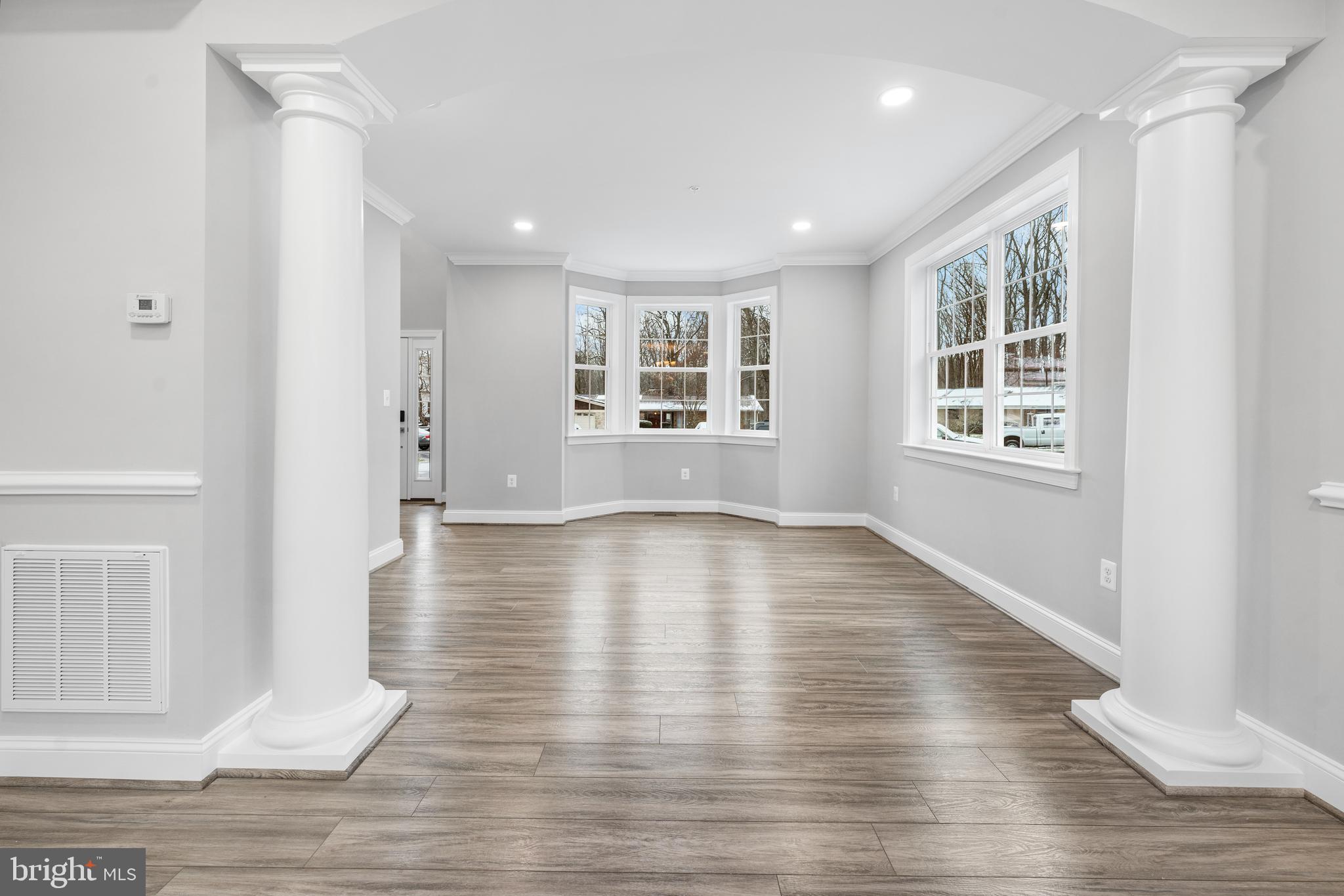 HOLMEHURST - Residential