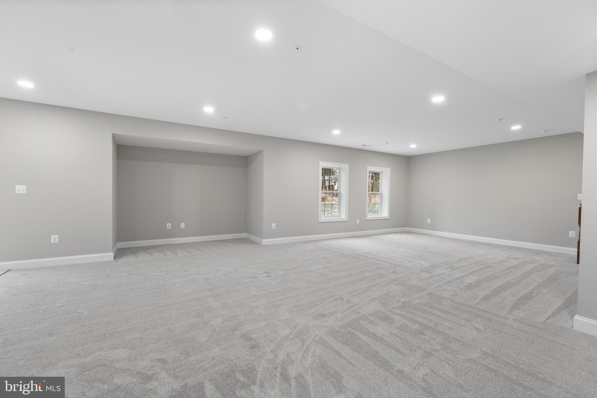 HOLMEHURST - Residential