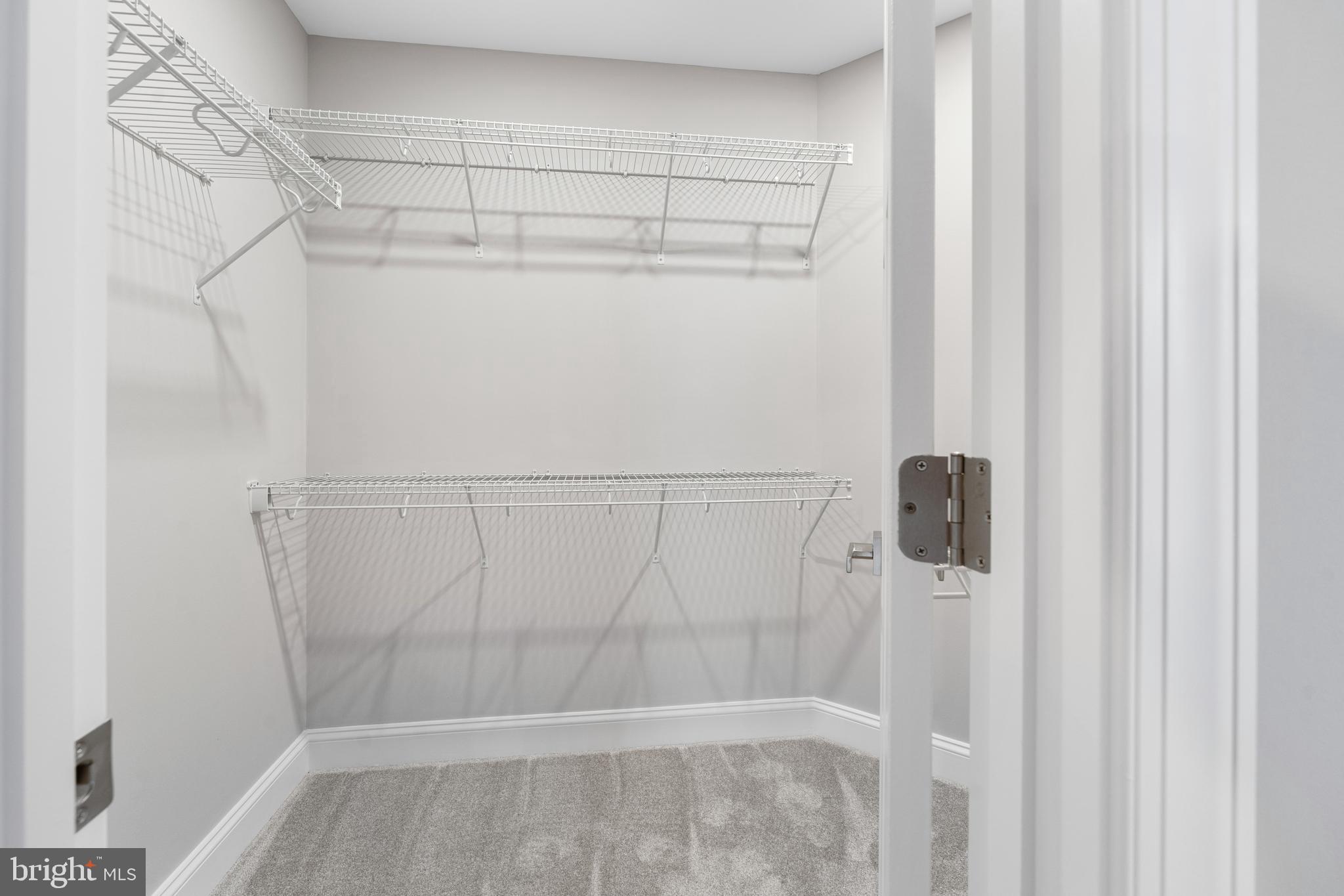 HOLMEHURST - Residential