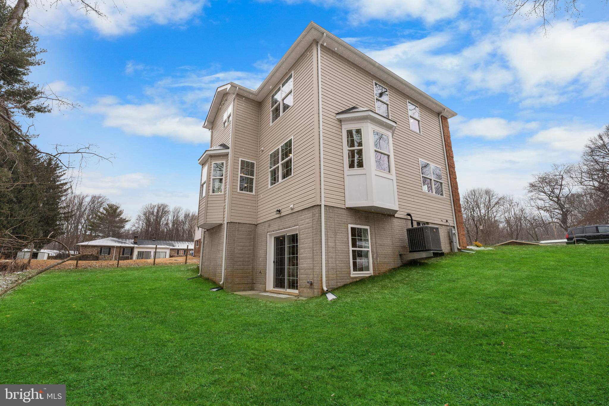 HOLMEHURST - Residential