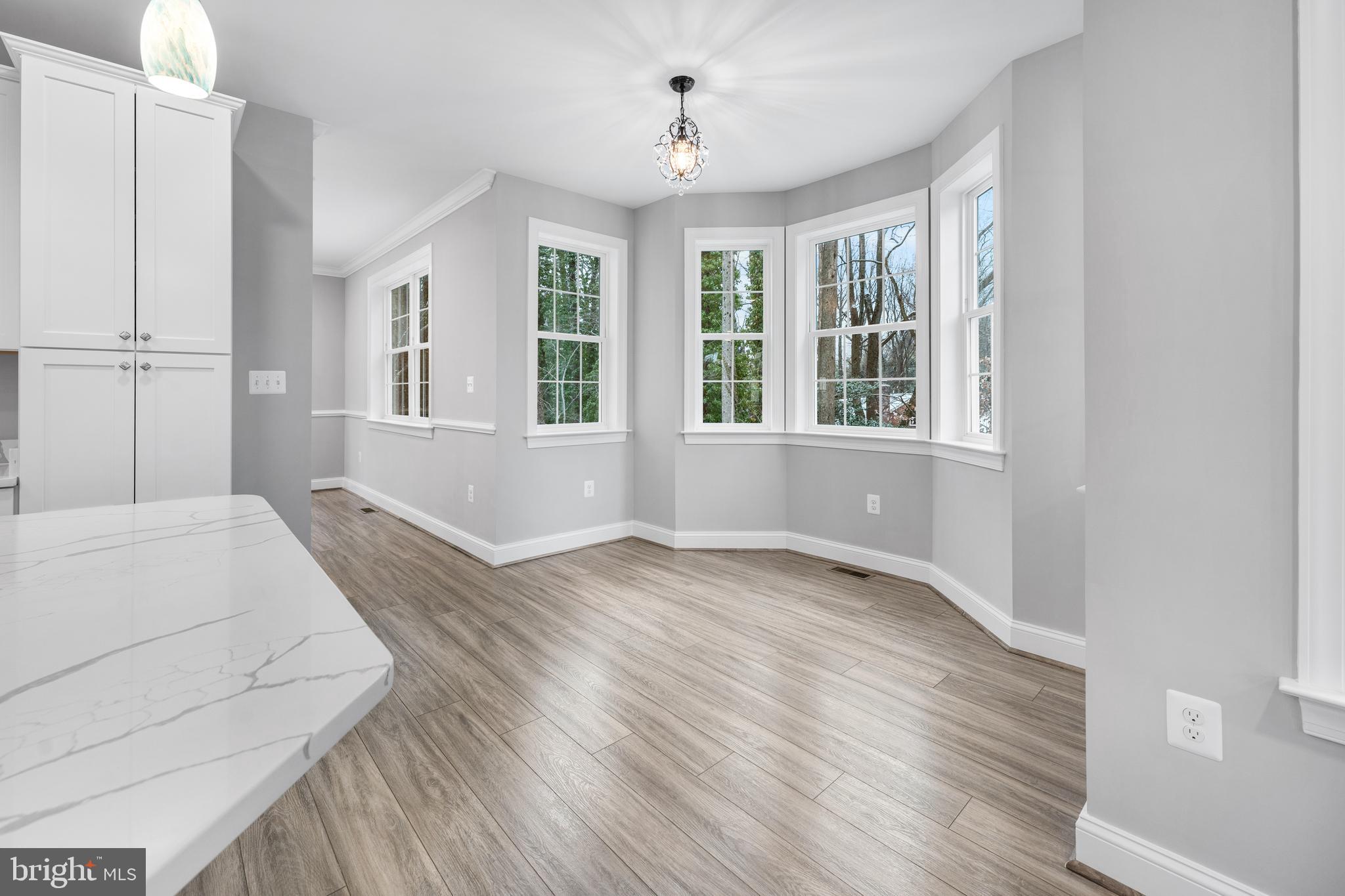 HOLMEHURST - Residential