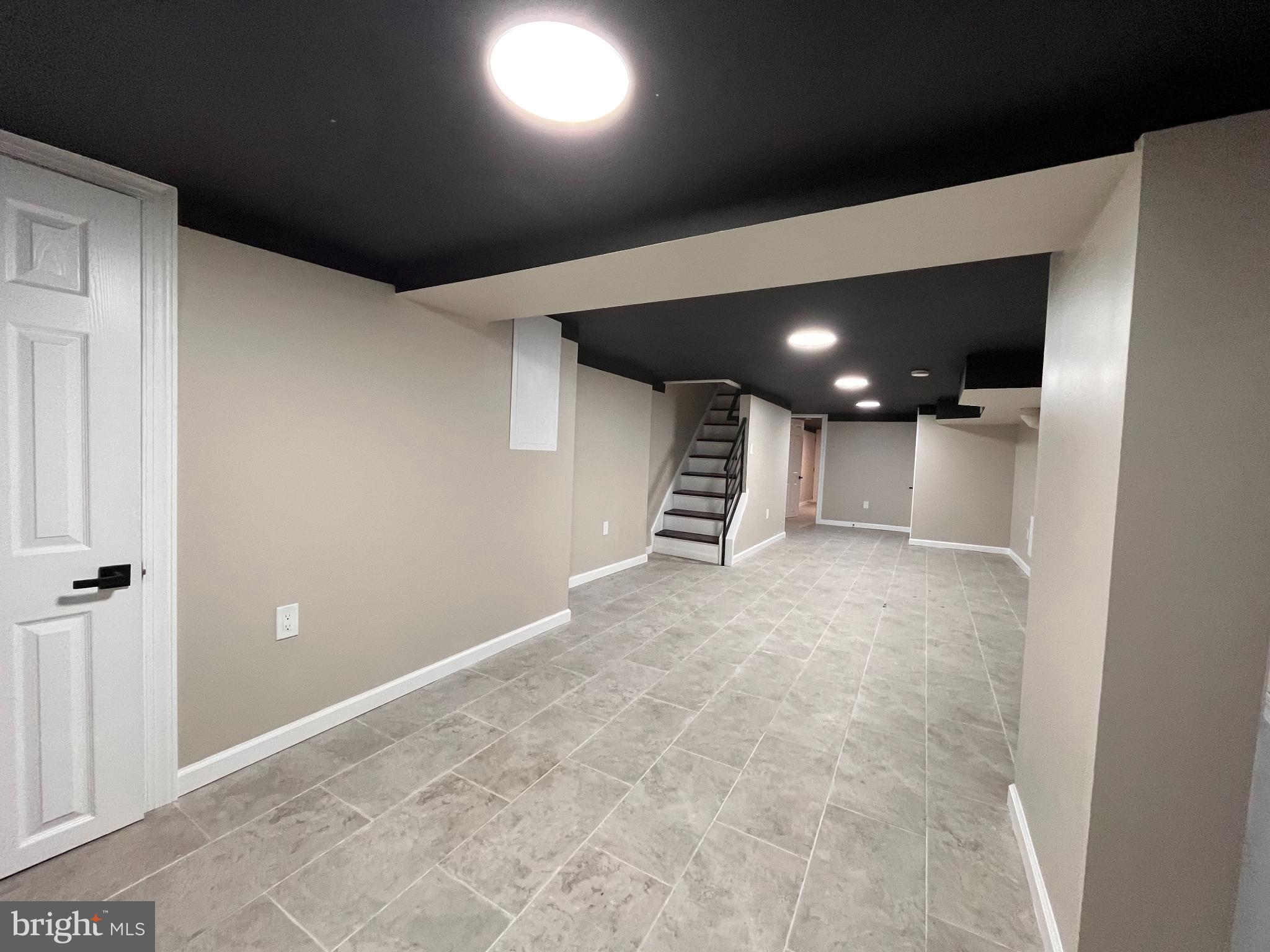 PHILADELPHIA (WEST) - Residential