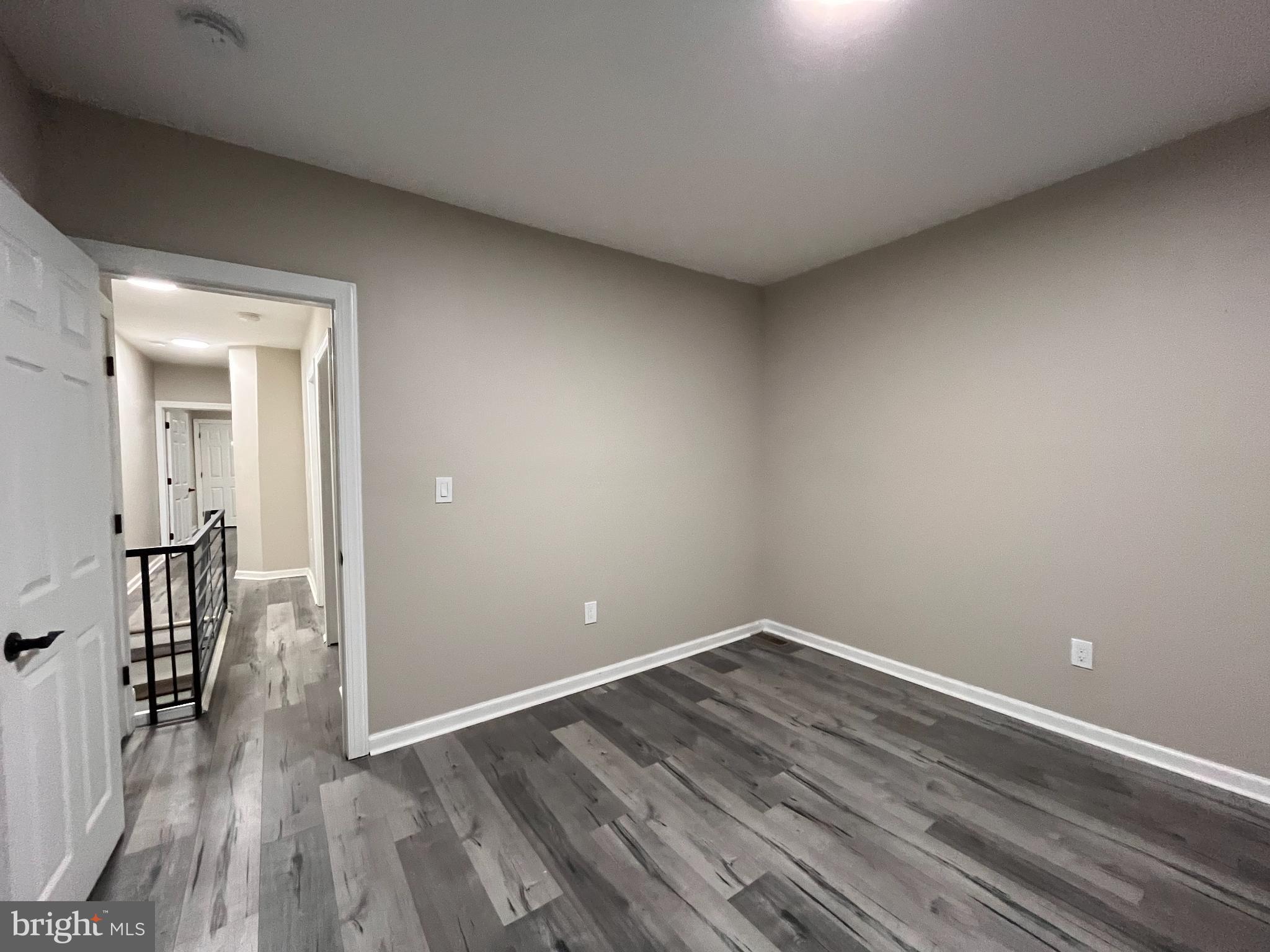 PHILADELPHIA (WEST) - Residential