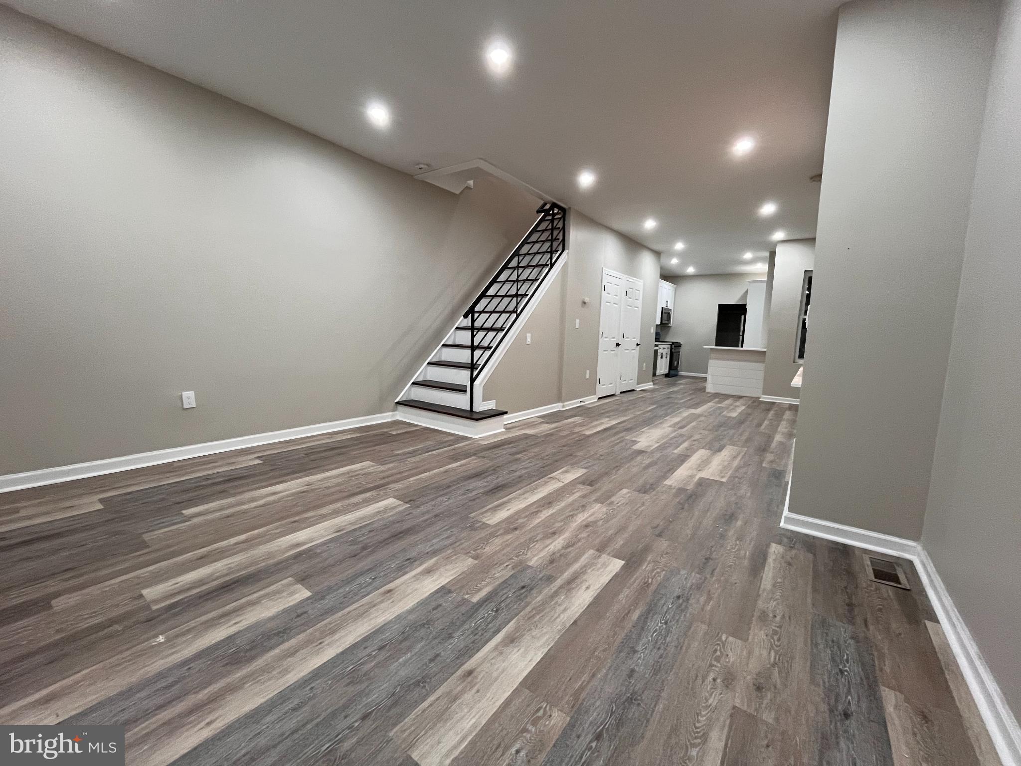 PHILADELPHIA (WEST) - Residential