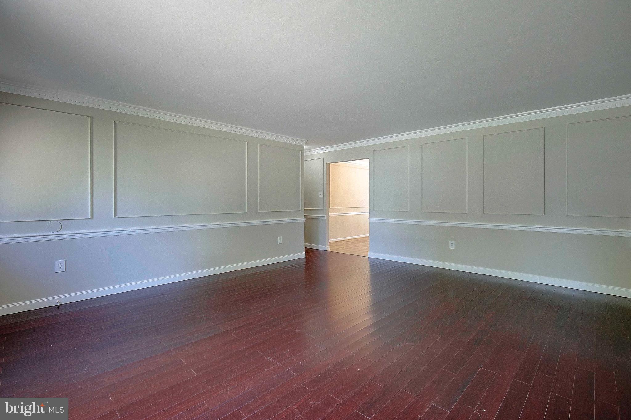 FOUR SEASONS ESTATES - Residential