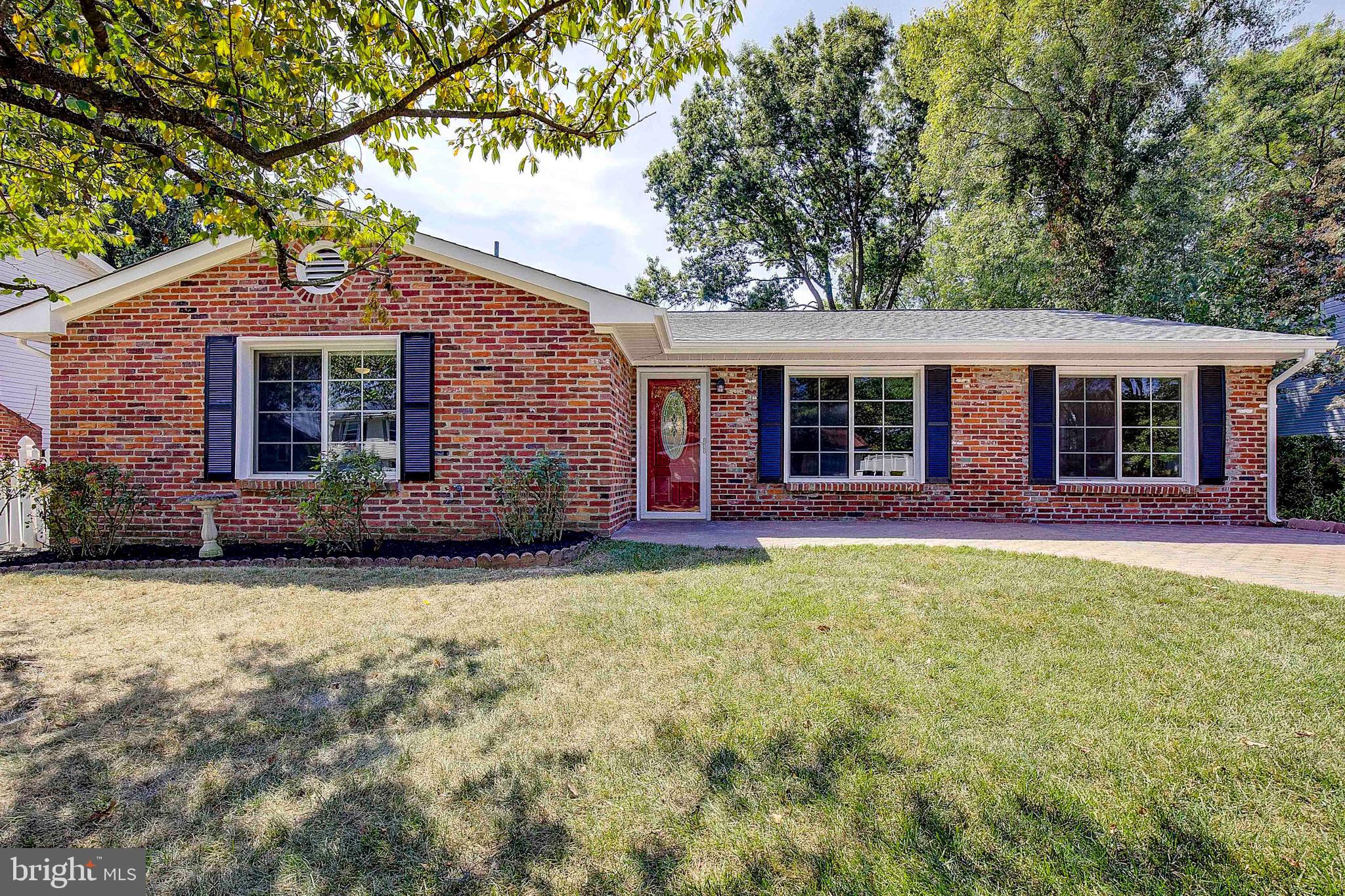 FOUR SEASONS ESTATES - Residential