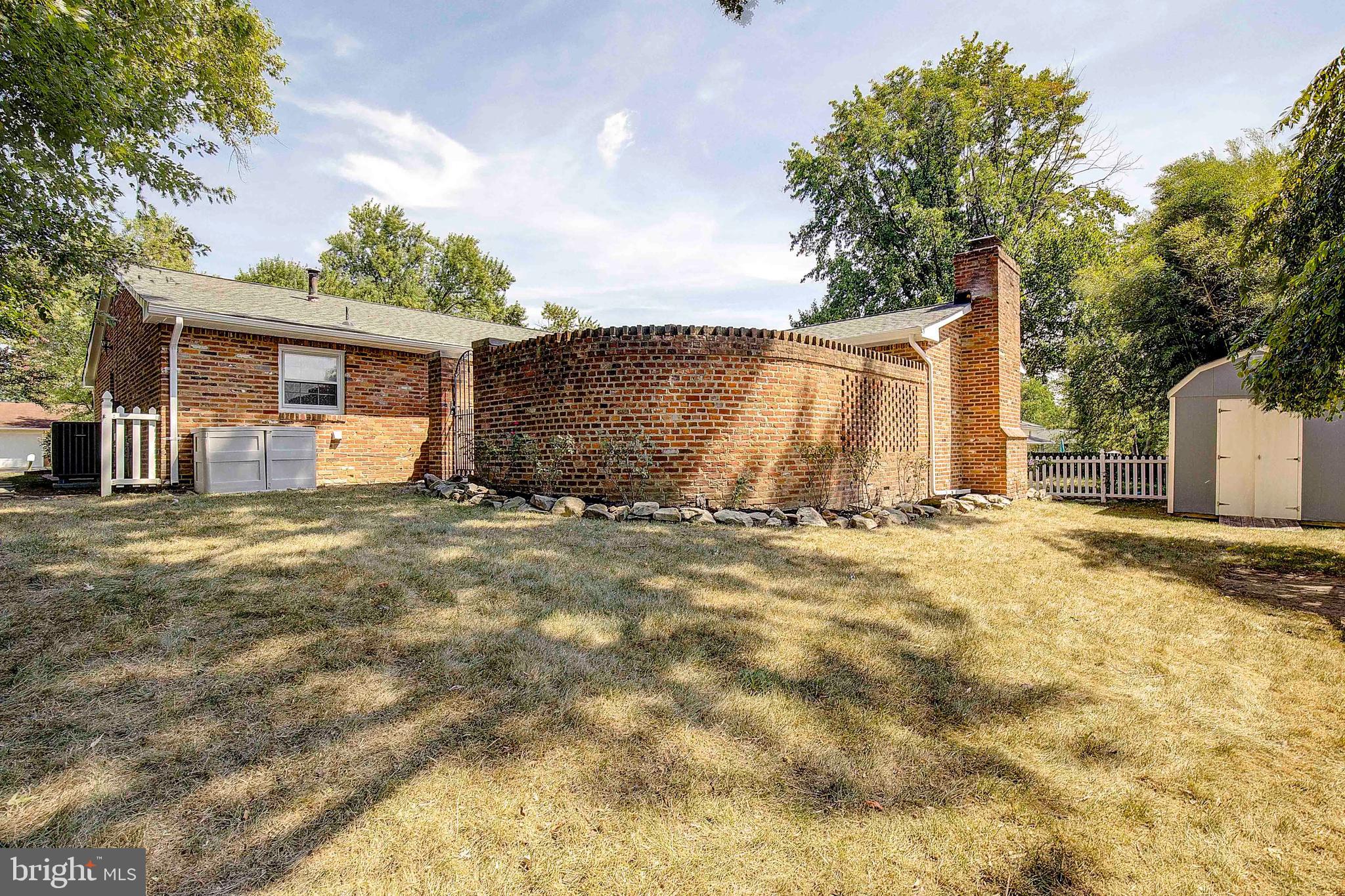 FOUR SEASONS ESTATES - Residential