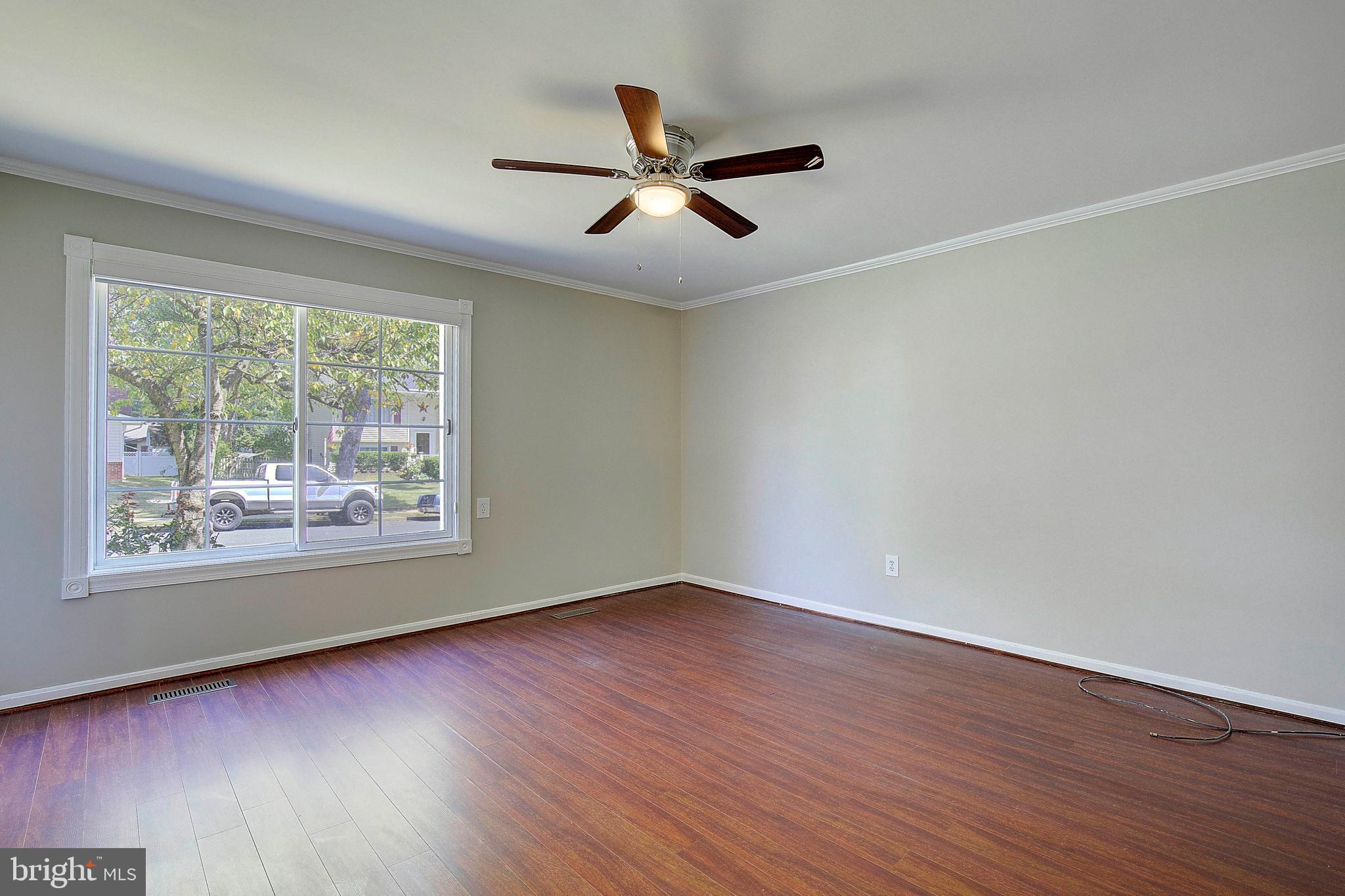 FOUR SEASONS ESTATES - Residential