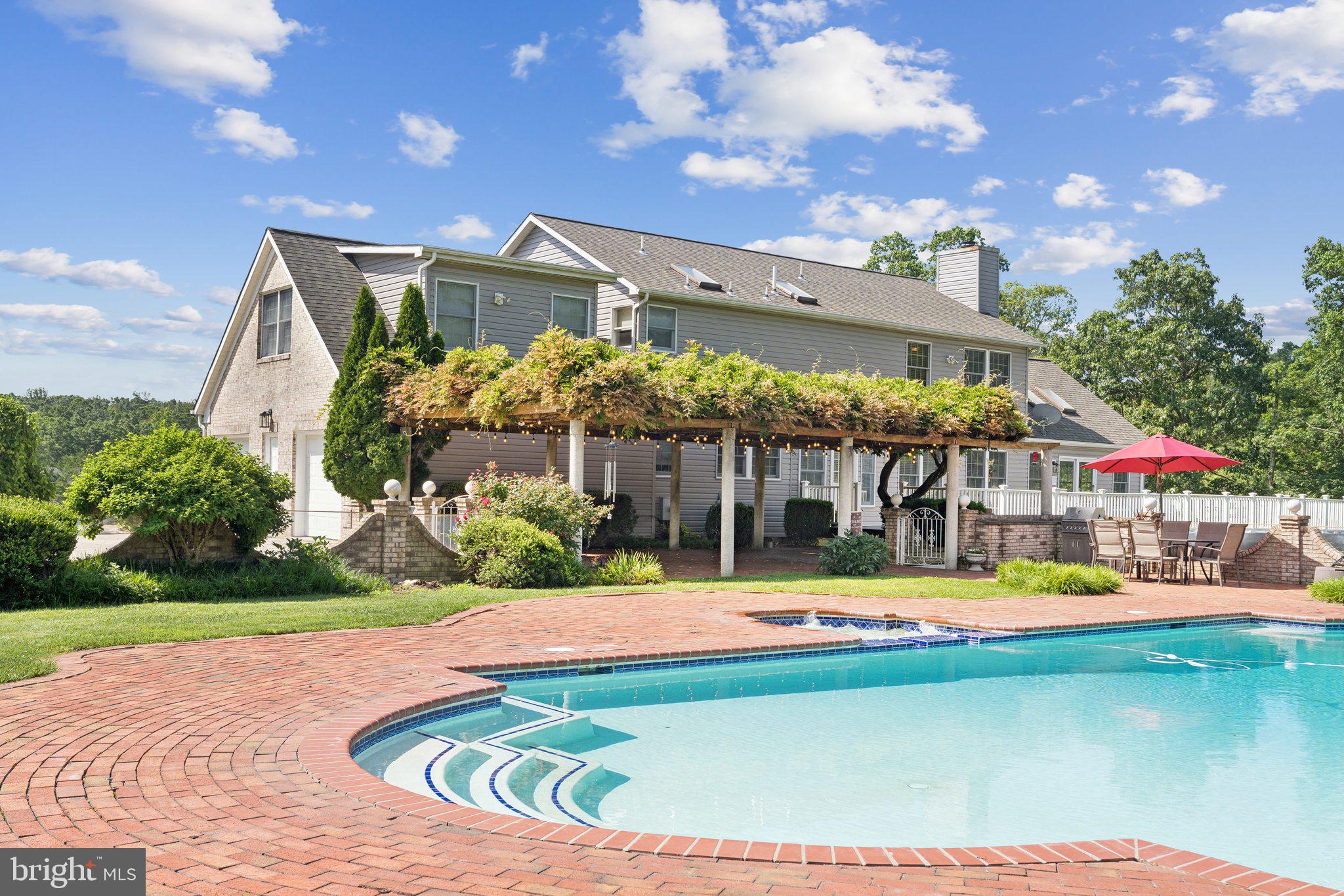 SUGAR HILL ESTATES - Residential