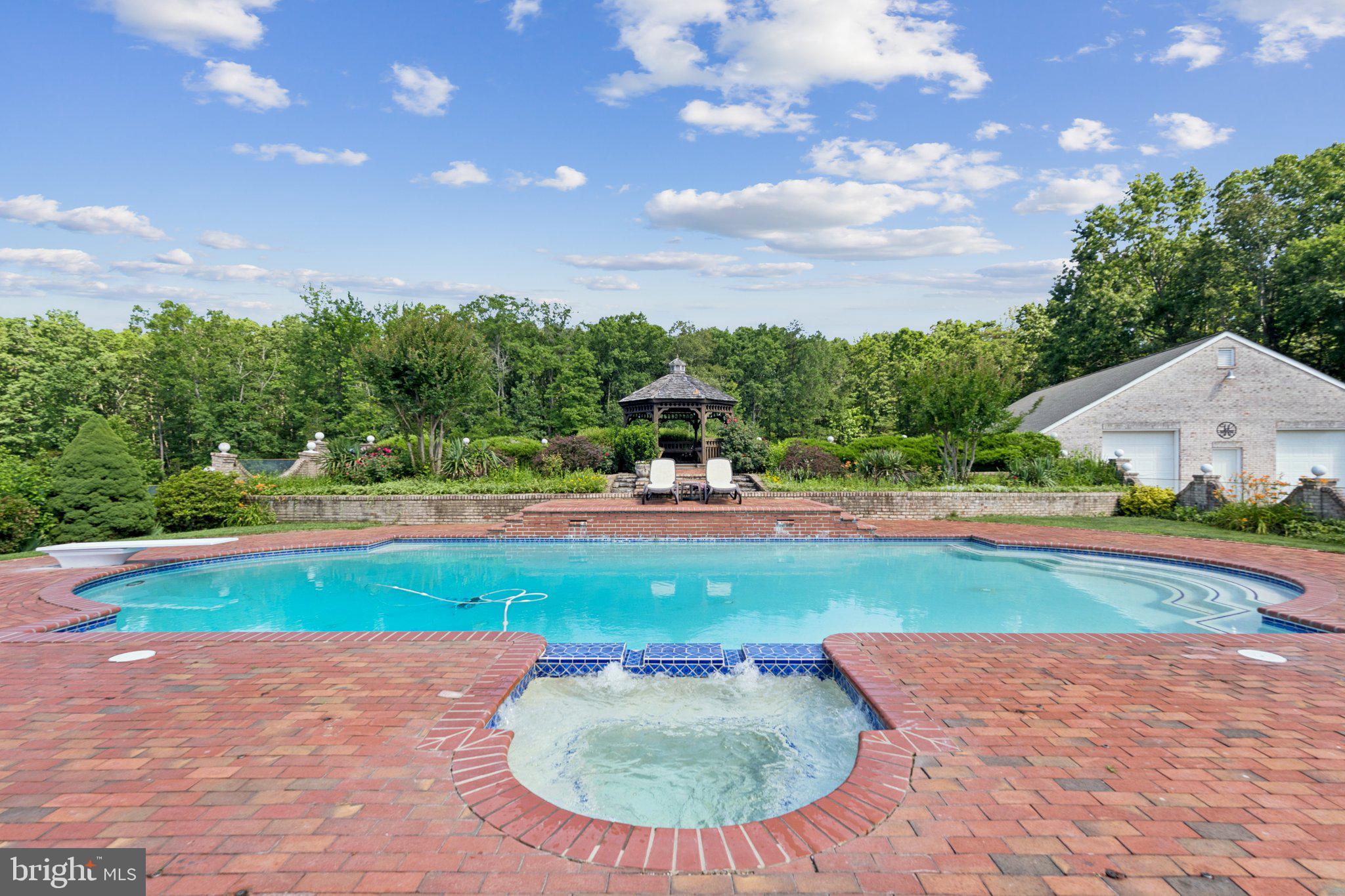 SUGAR HILL ESTATES - Residential