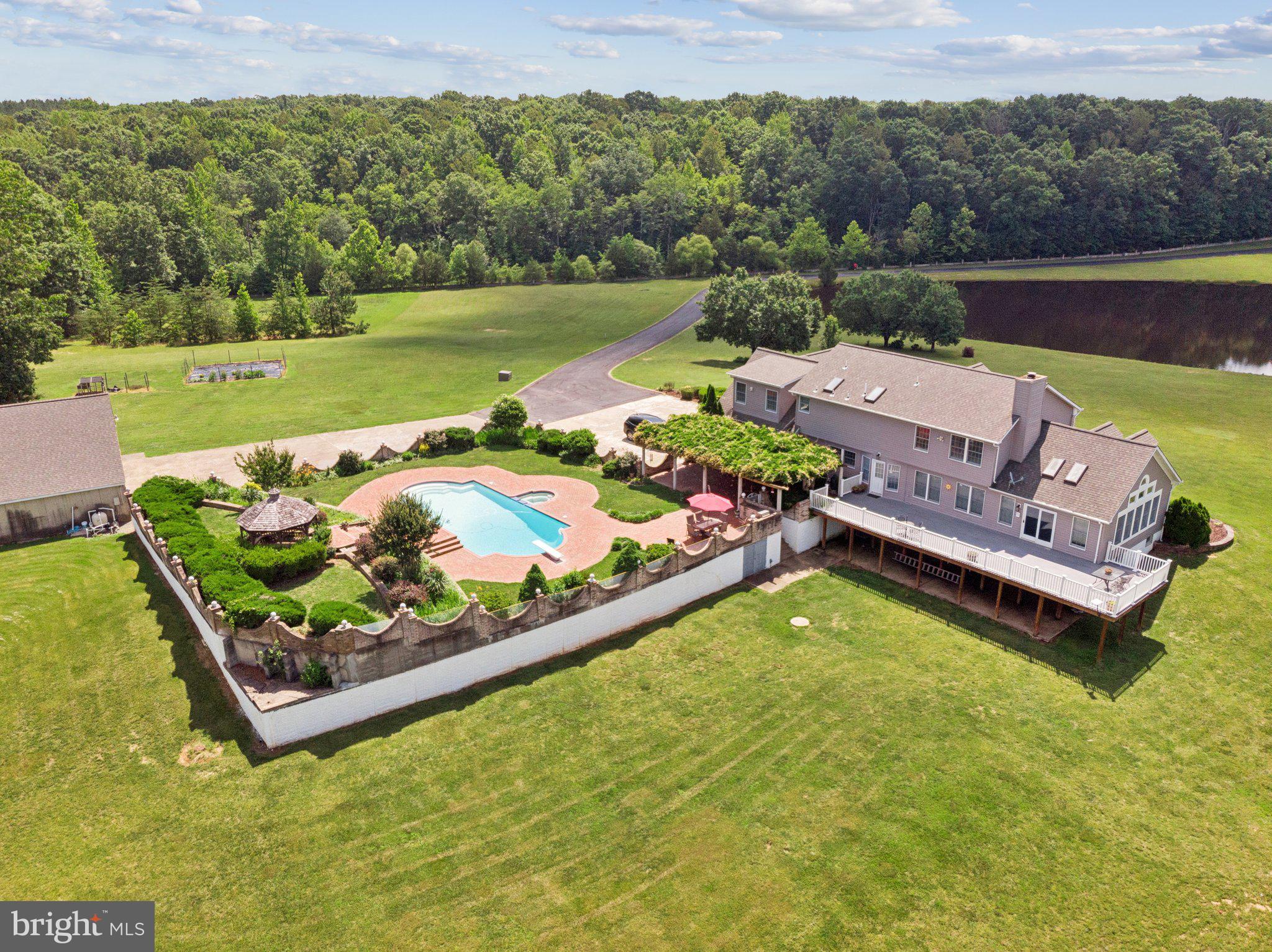 SUGAR HILL ESTATES - Residential