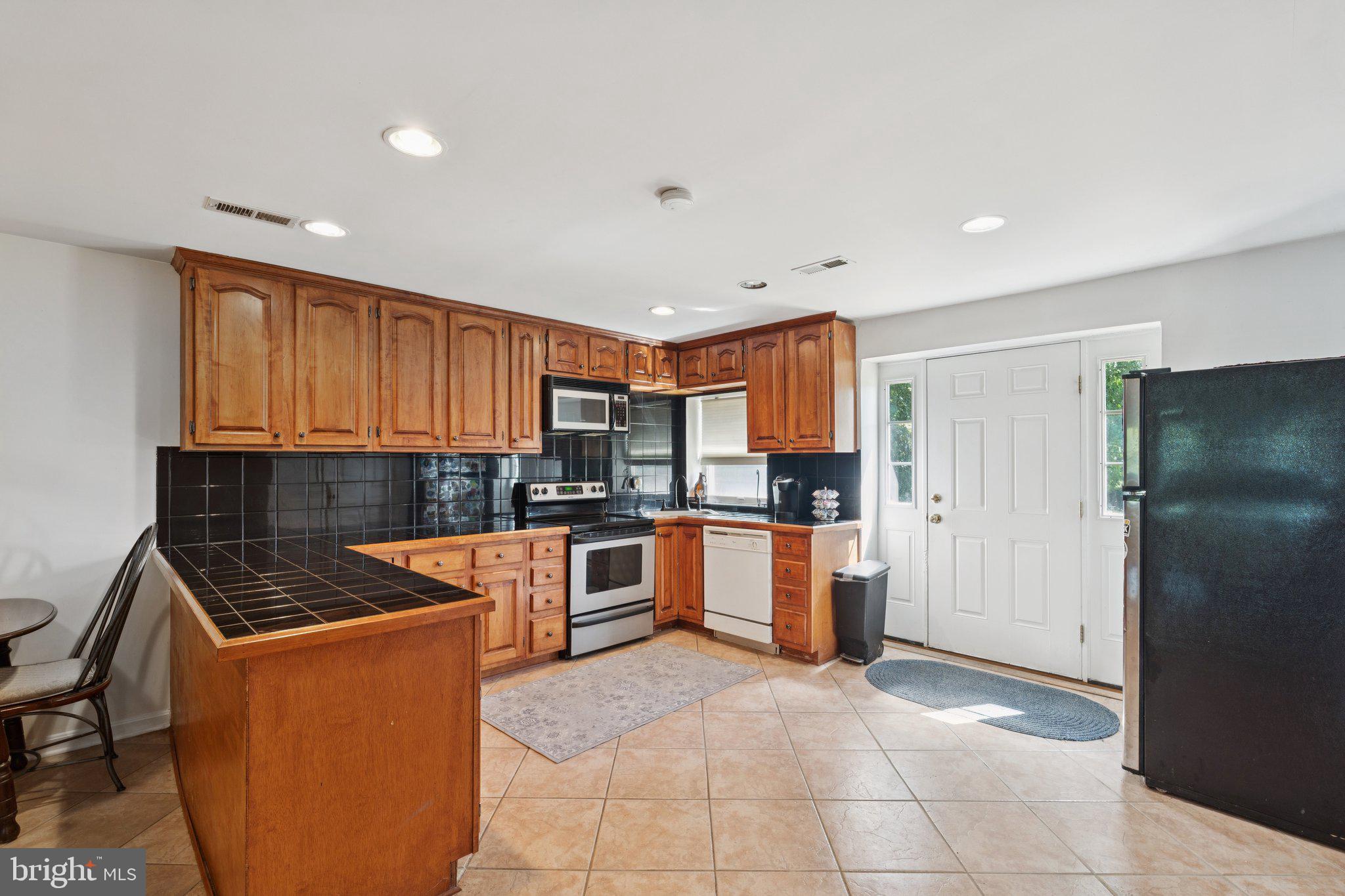 SUGAR HILL ESTATES - Residential