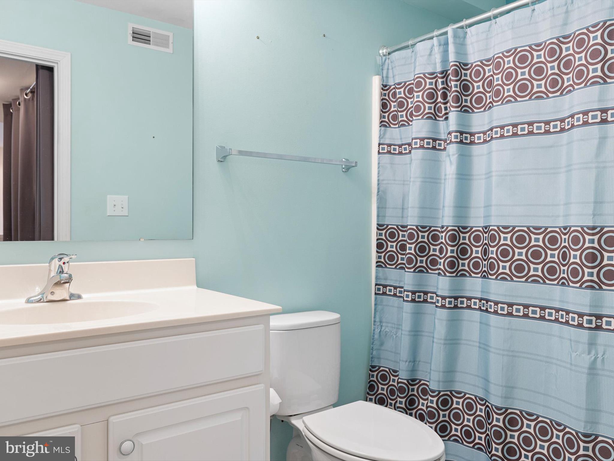 CONGRESSIONAL VILLAG - Residential