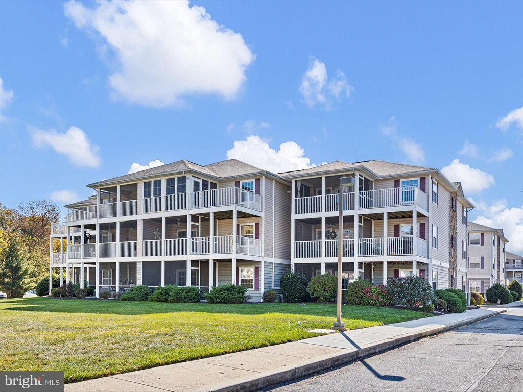 Photo of 1850 Congressional Village Drive #5302, MIDDLETOWN, DE 19709 (MLS # DENC2092182)