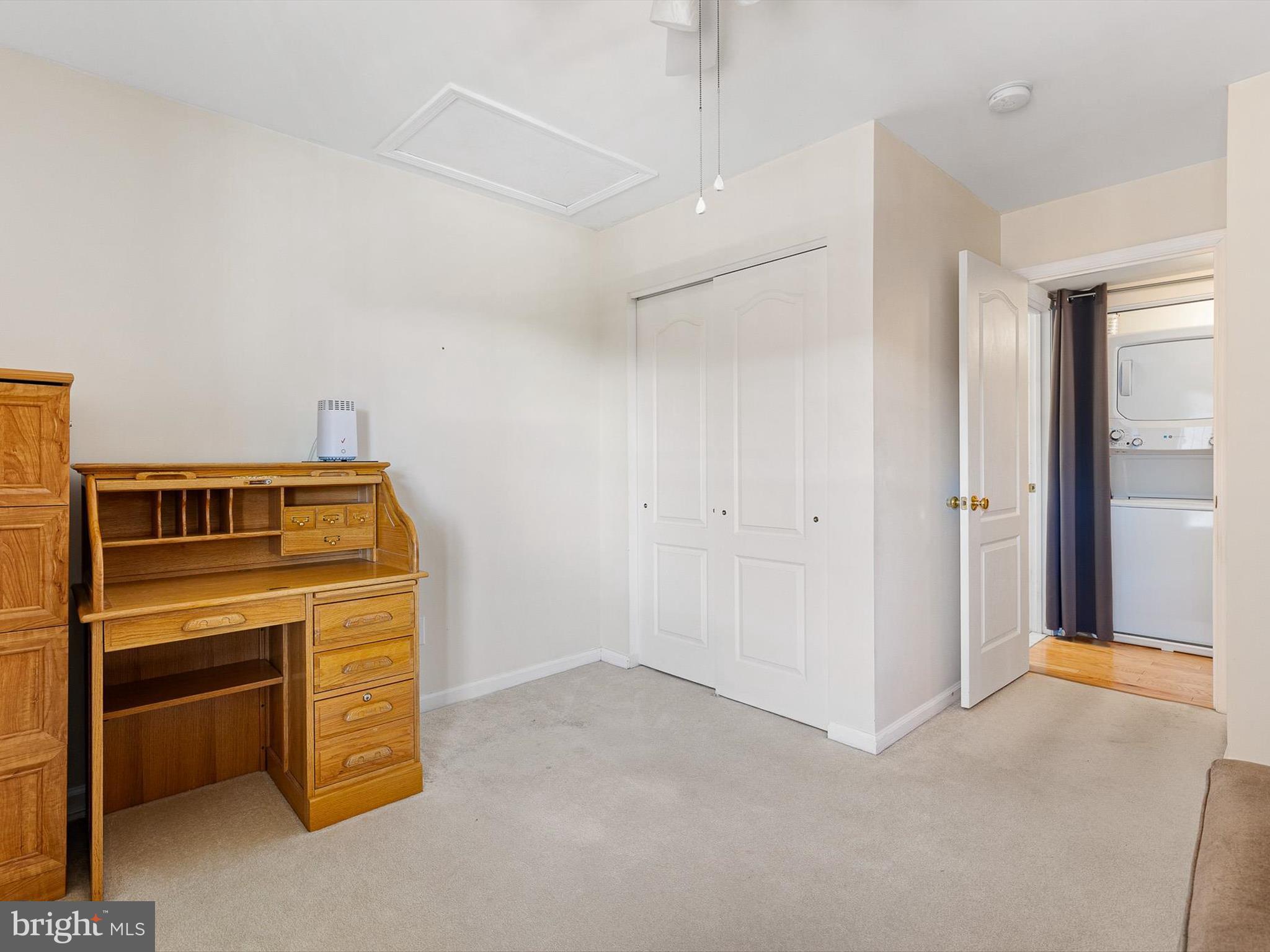 CONGRESSIONAL VILLAG - Residential