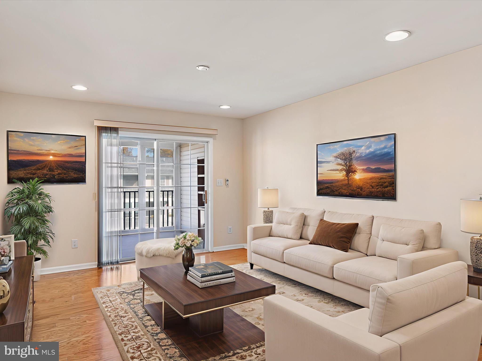 CONGRESSIONAL VILLAG - Residential