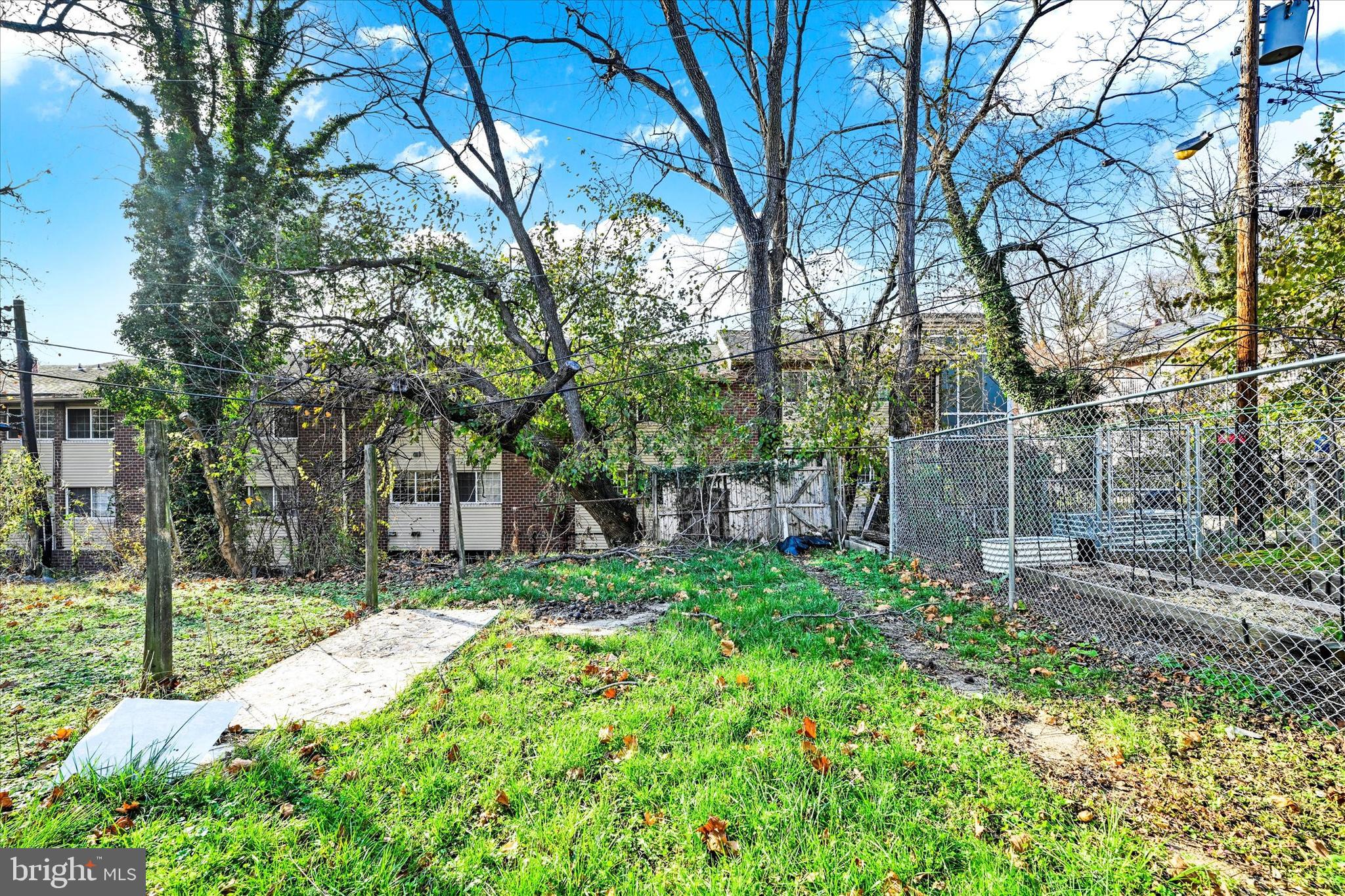 IRVINGTON - Residential