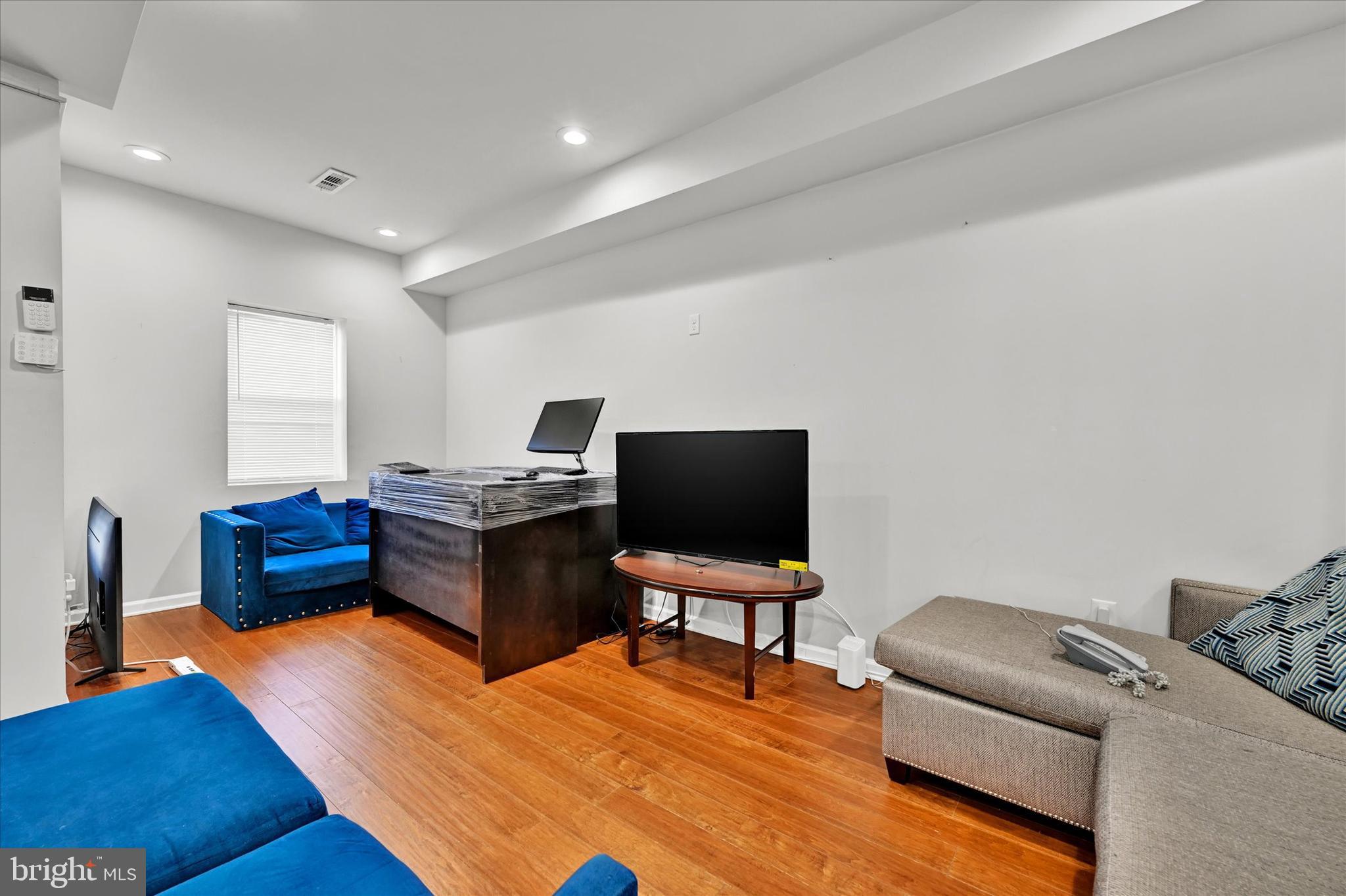 IRVINGTON - Residential