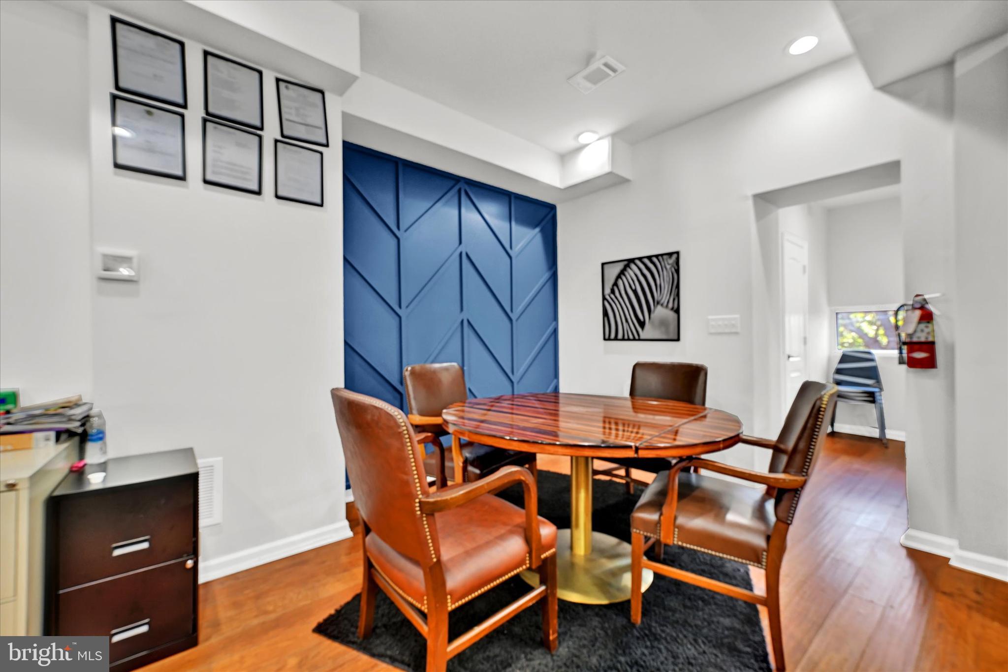 IRVINGTON - Residential