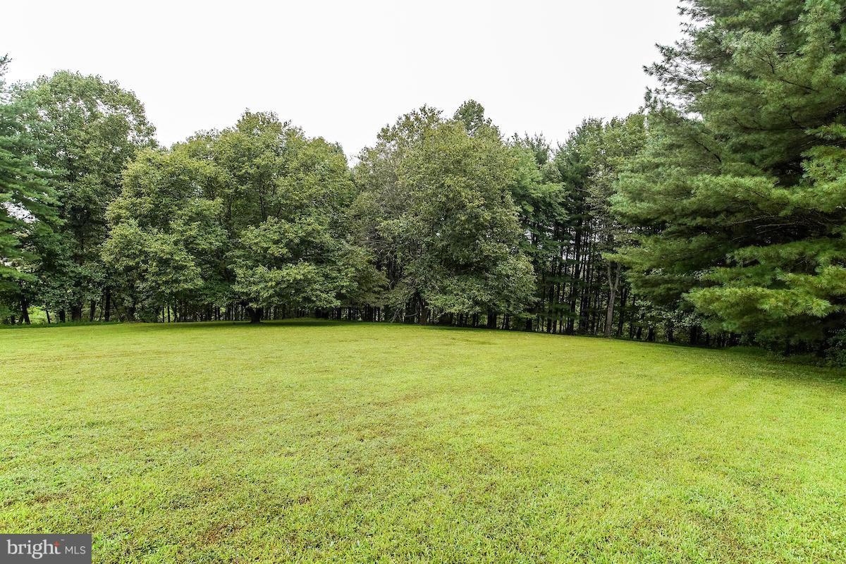 RIVERS EDGE - Residential