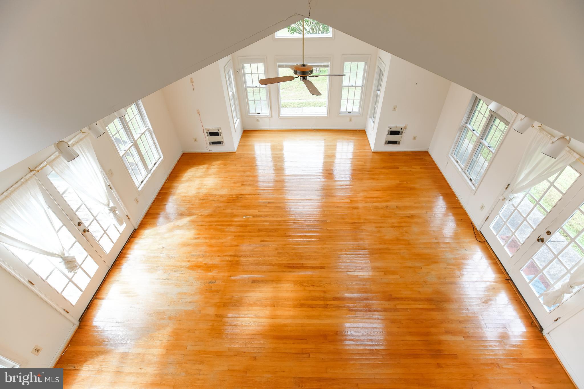 RIVERS EDGE - Residential