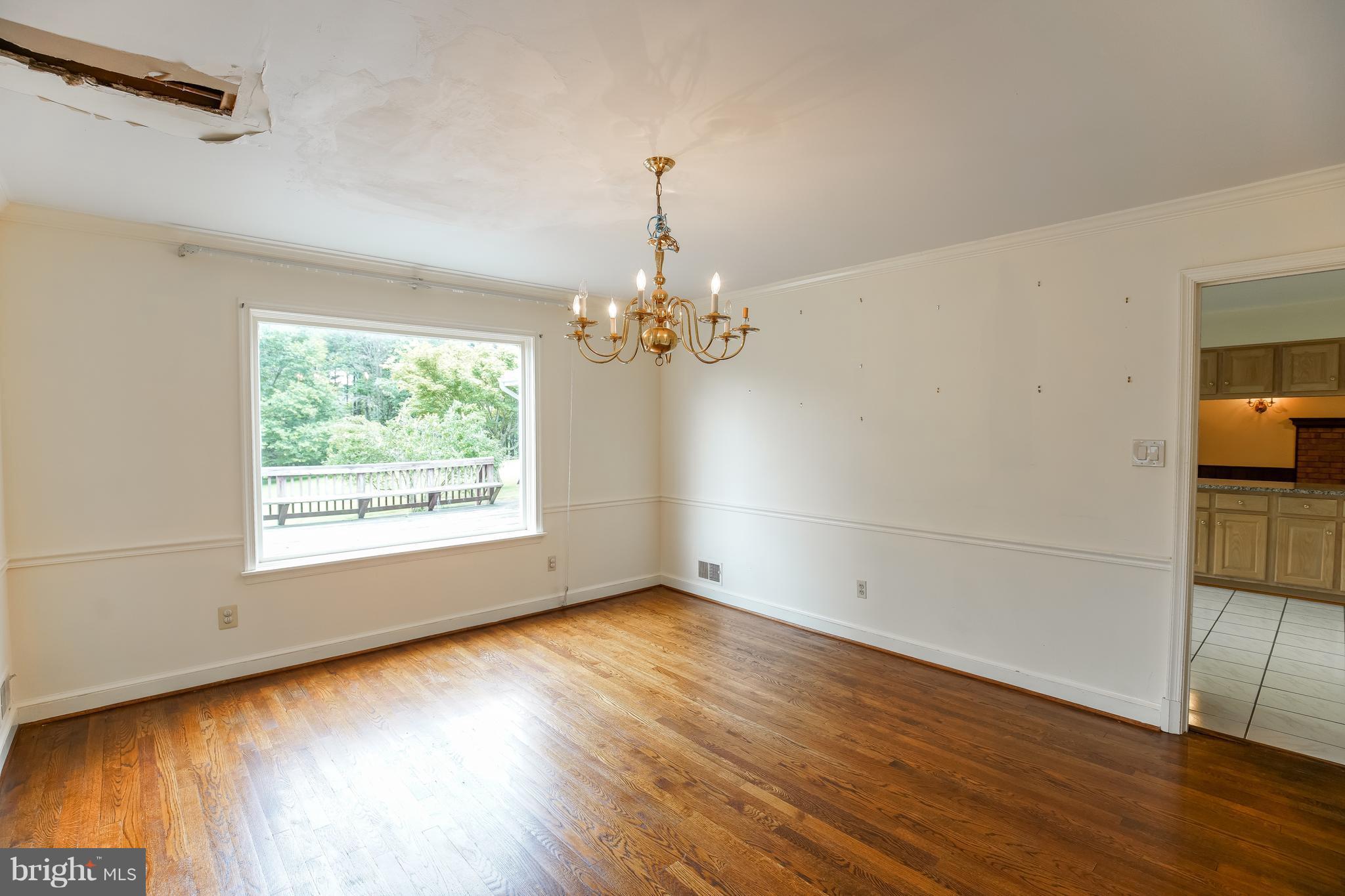 RIVERS EDGE - Residential