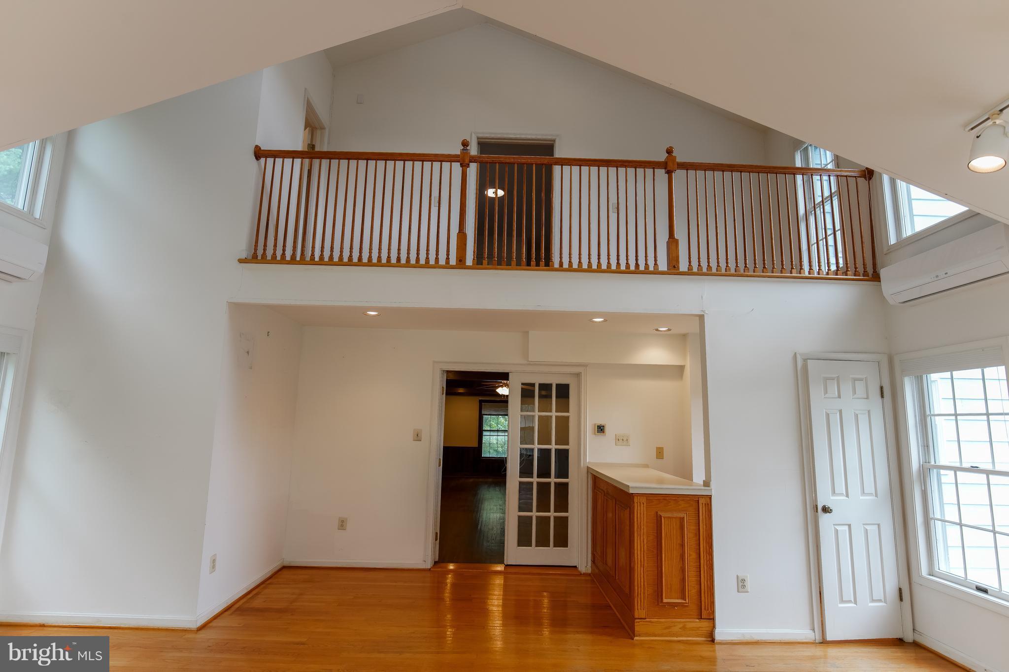 RIVERS EDGE - Residential