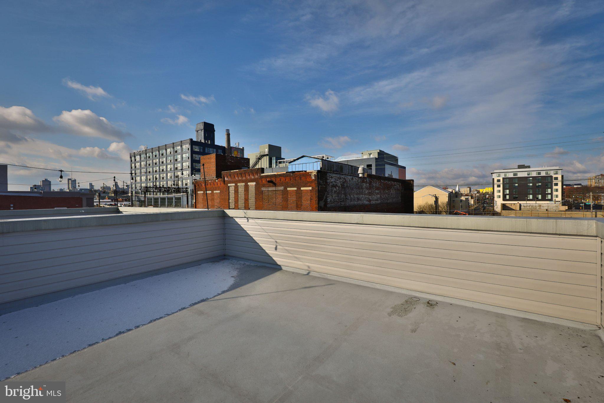 962 N 8TH STREET 6