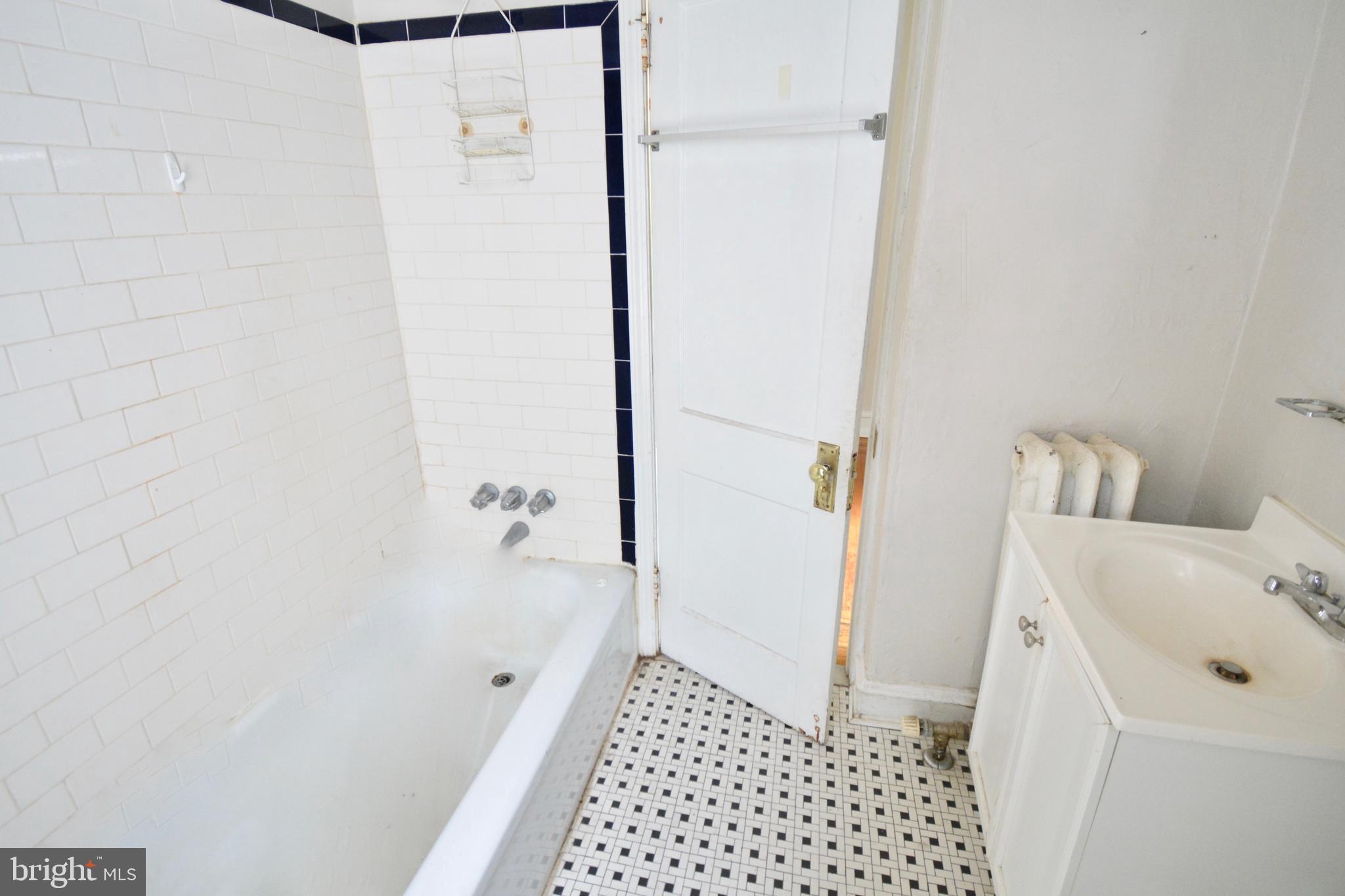 GERMANTOWN - Residential Lease