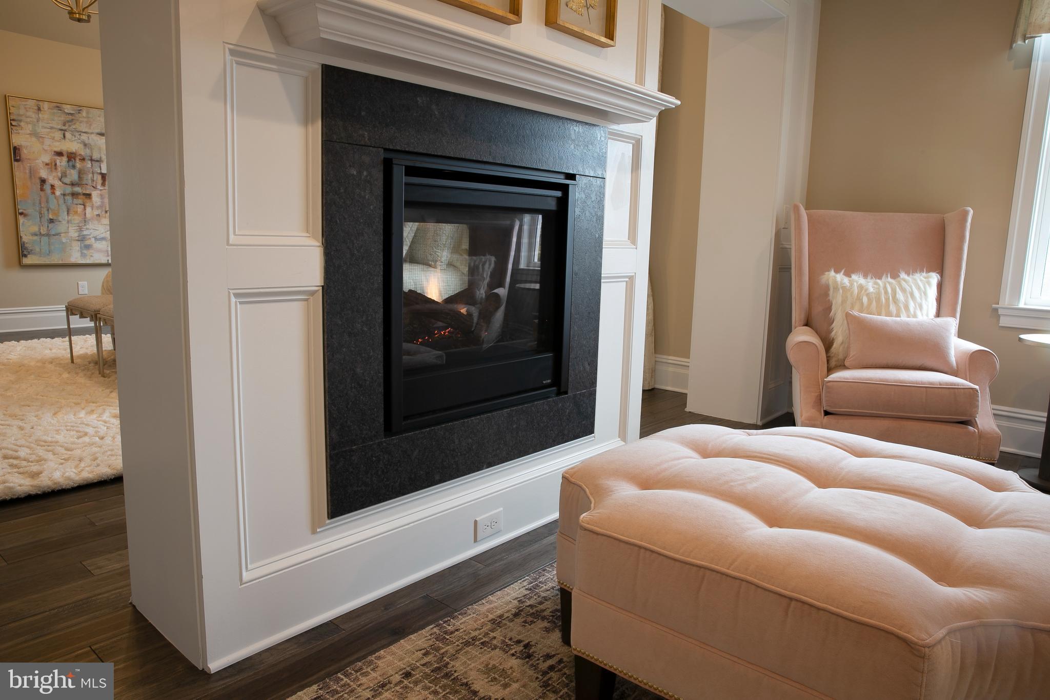 MAKEFIELD MEADOWS - Residential