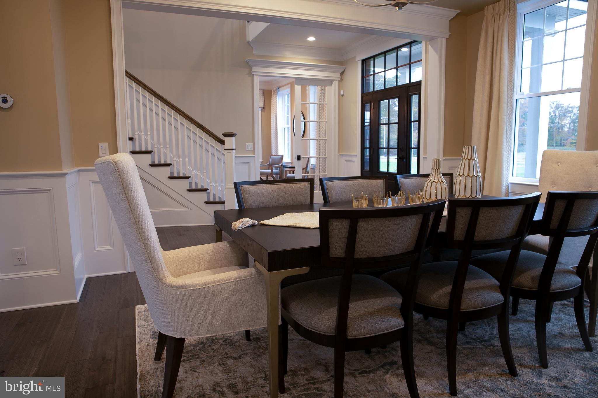 MAKEFIELD MEADOWS - Residential