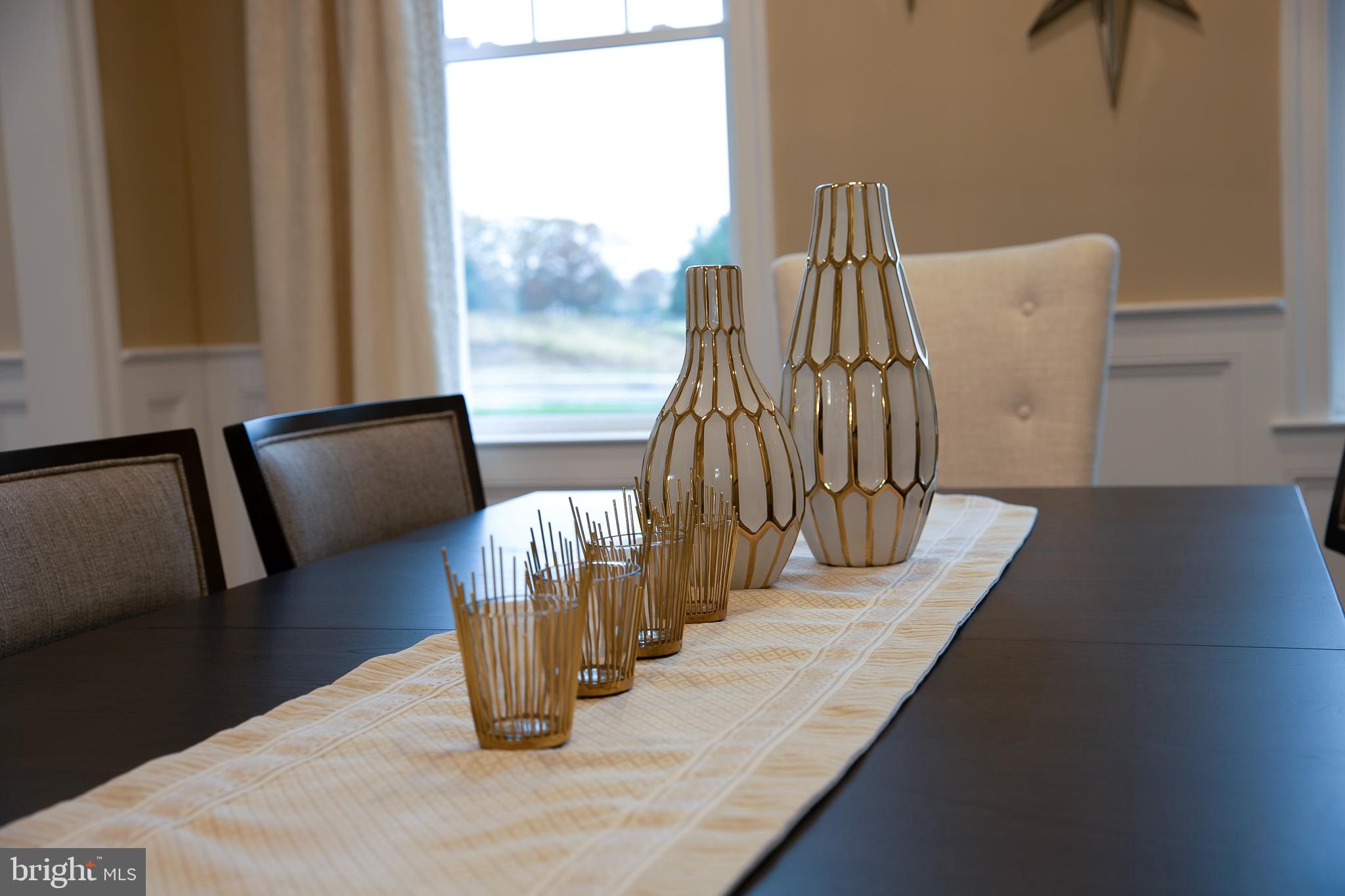 MAKEFIELD MEADOWS - Residential