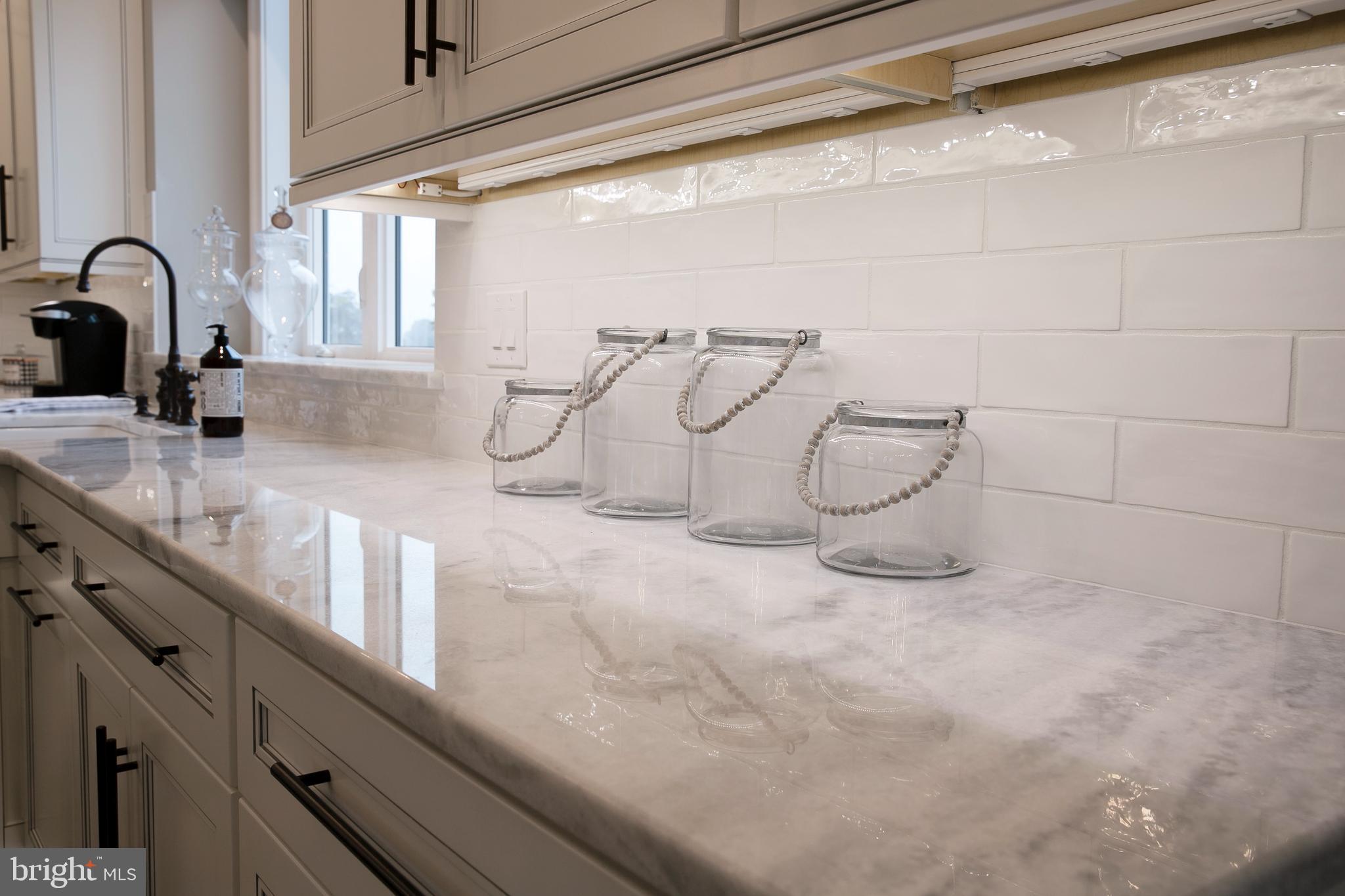 MAKEFIELD MEADOWS - Residential