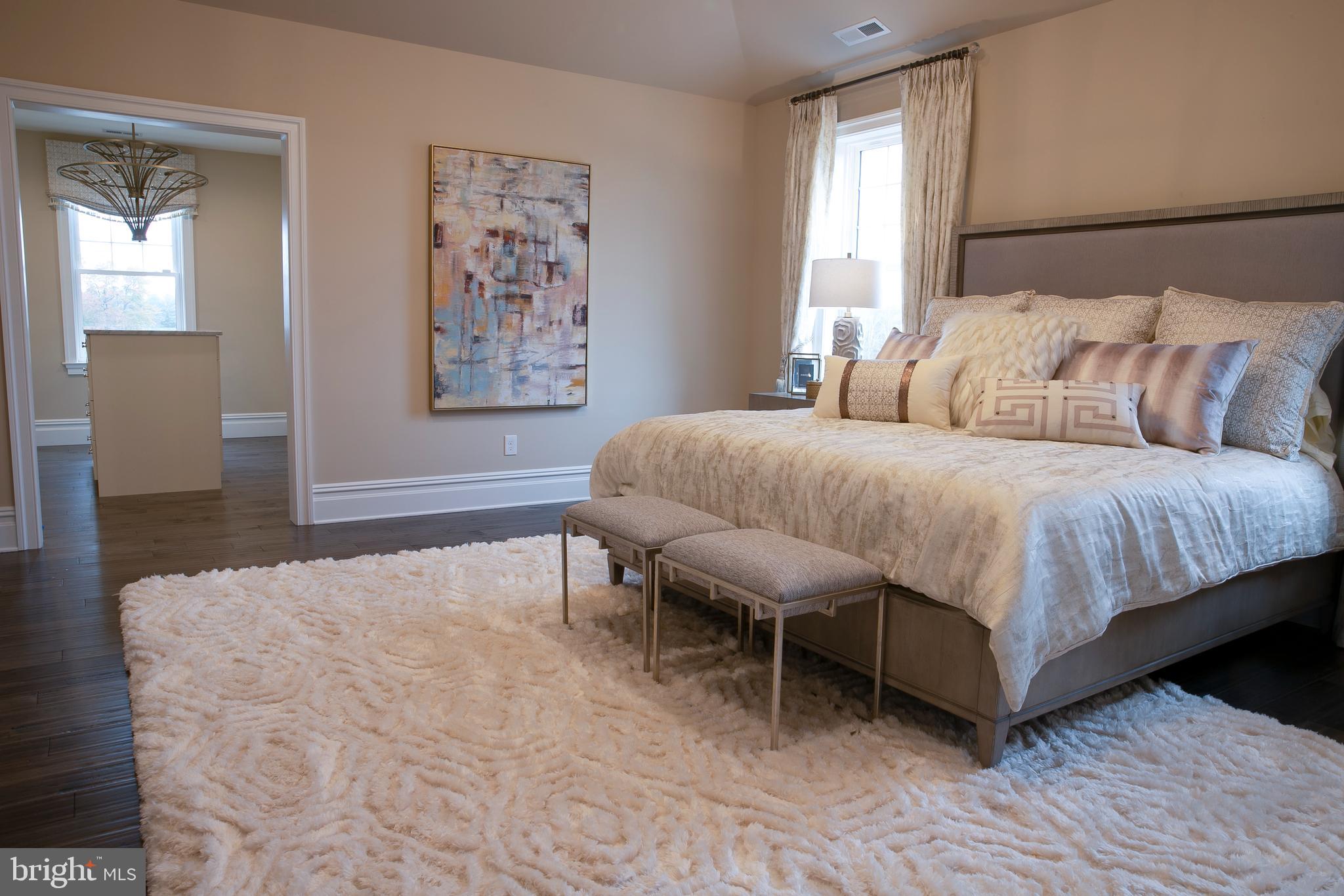 MAKEFIELD MEADOWS - Residential