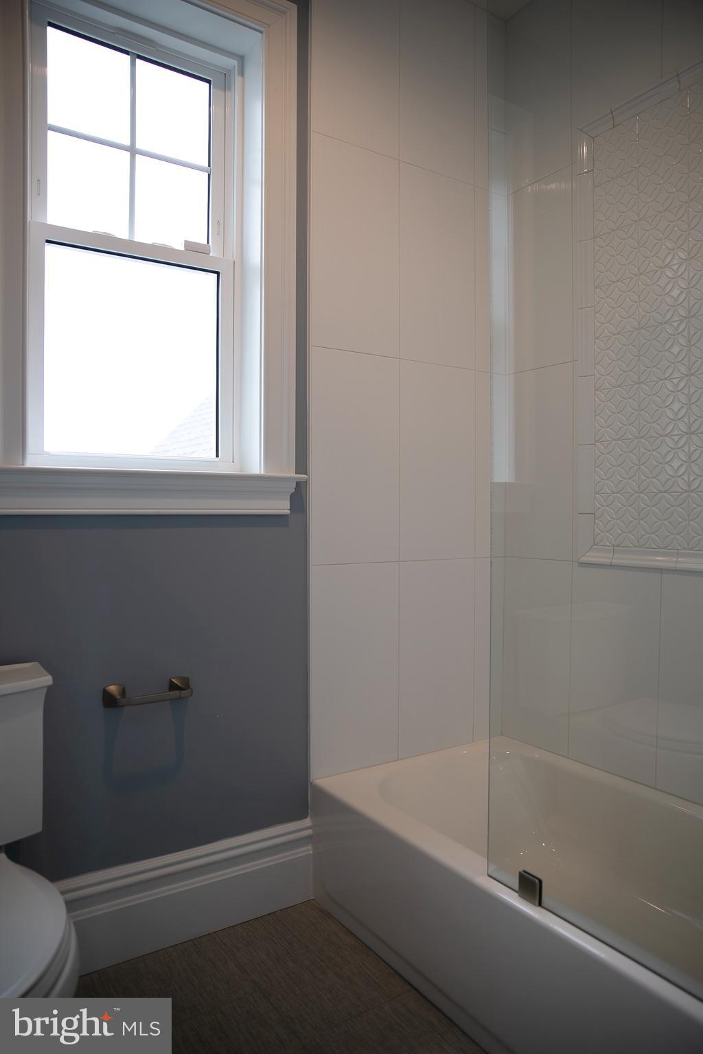 MAKEFIELD MEADOWS - Residential